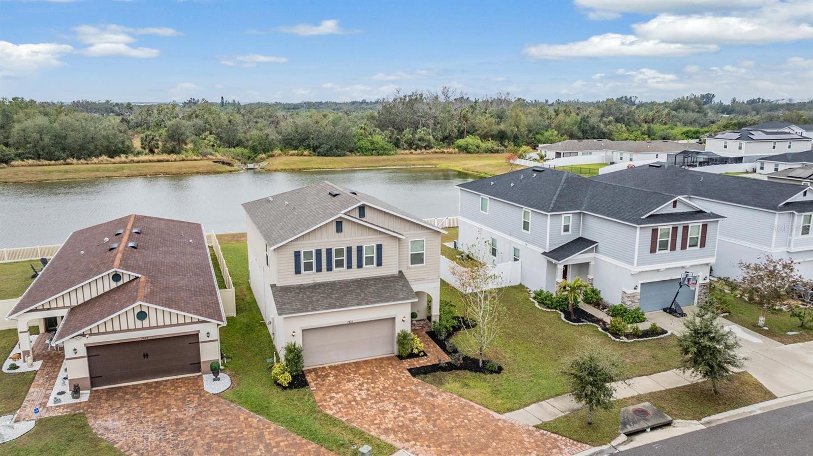 7423 NORTHERN LIGHTS DR, GIBSONTON, FL, 33534
