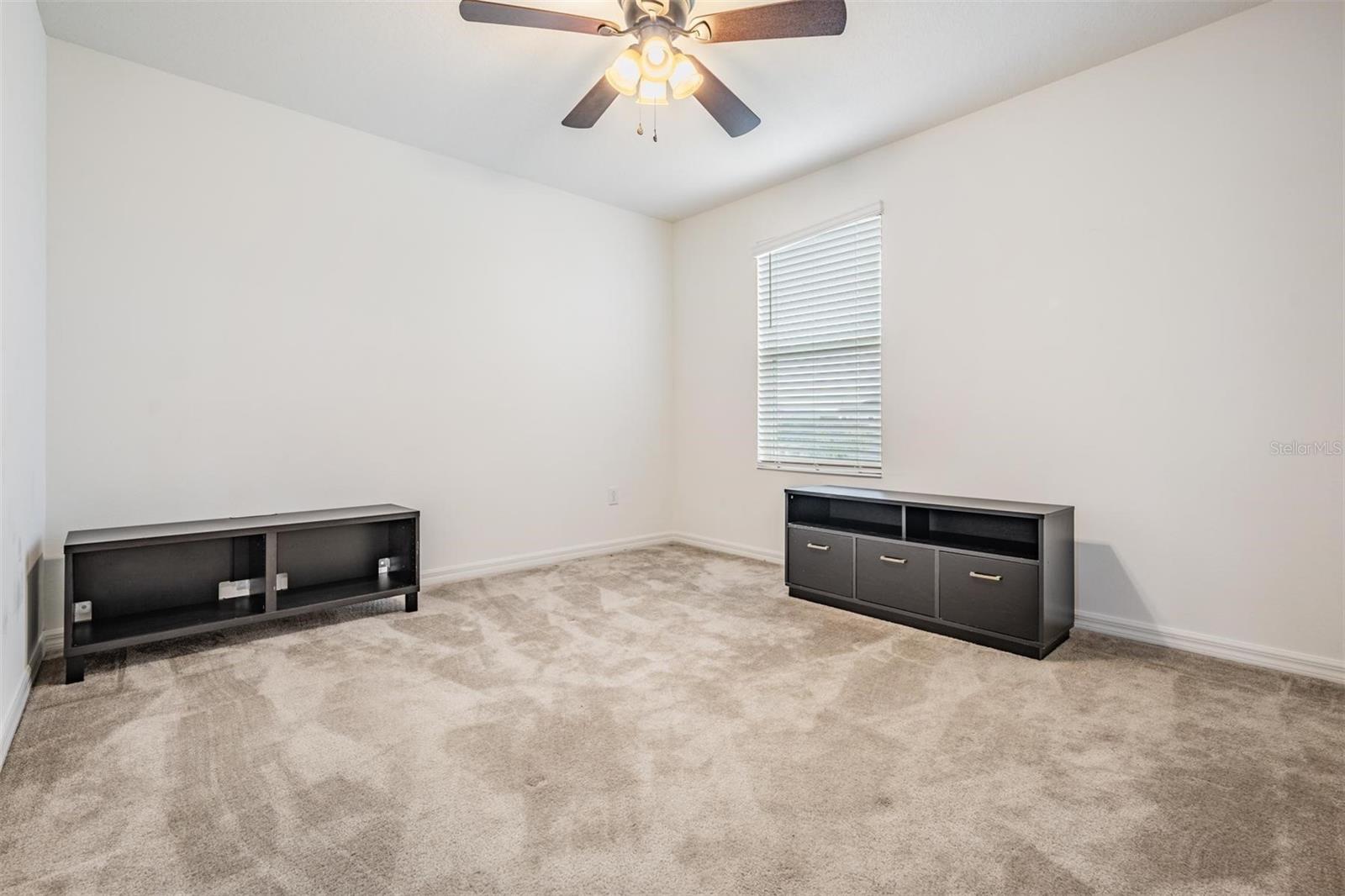 7423 NORTHERN LIGHTS DR, GIBSONTON, FL, 33534