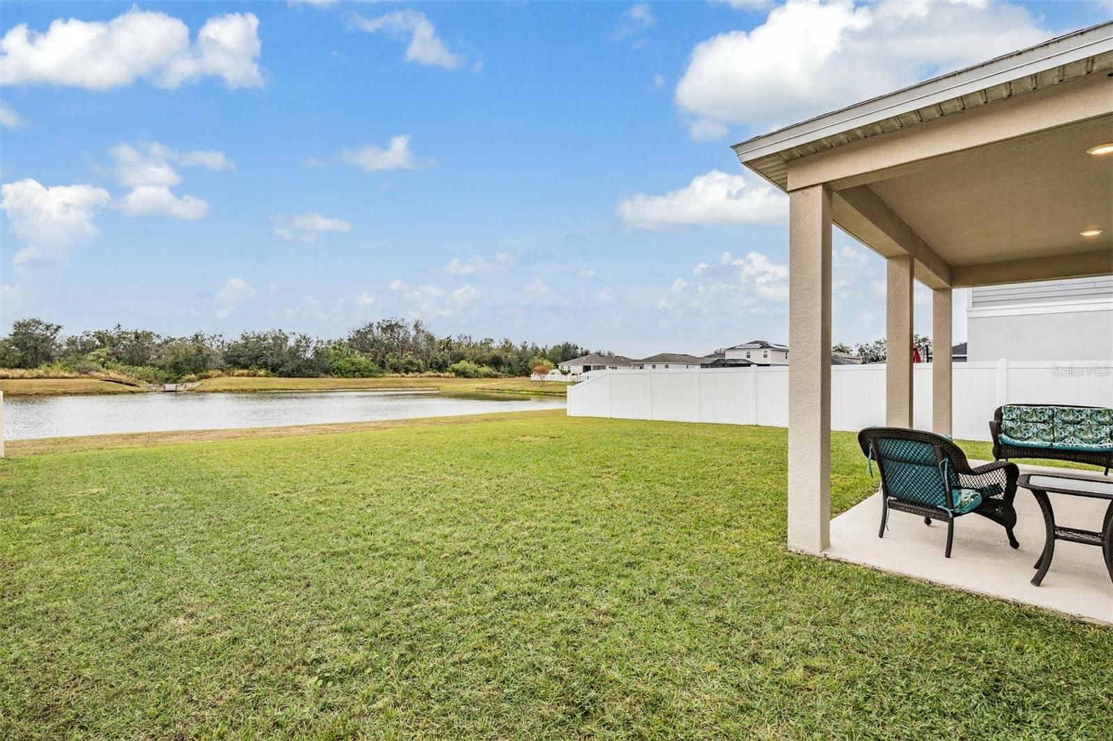 7423 NORTHERN LIGHTS DR, GIBSONTON, FL, 33534