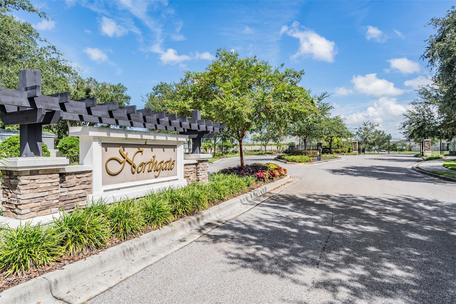 7423 NORTHERN LIGHTS DR, GIBSONTON, FL, 33534