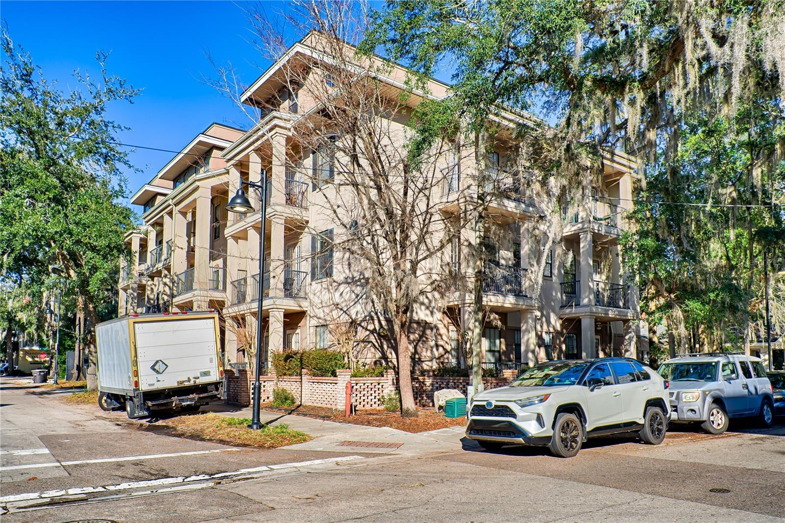 1418 NW 3RD AVE #304, GAINESVILLE, FL, 32603