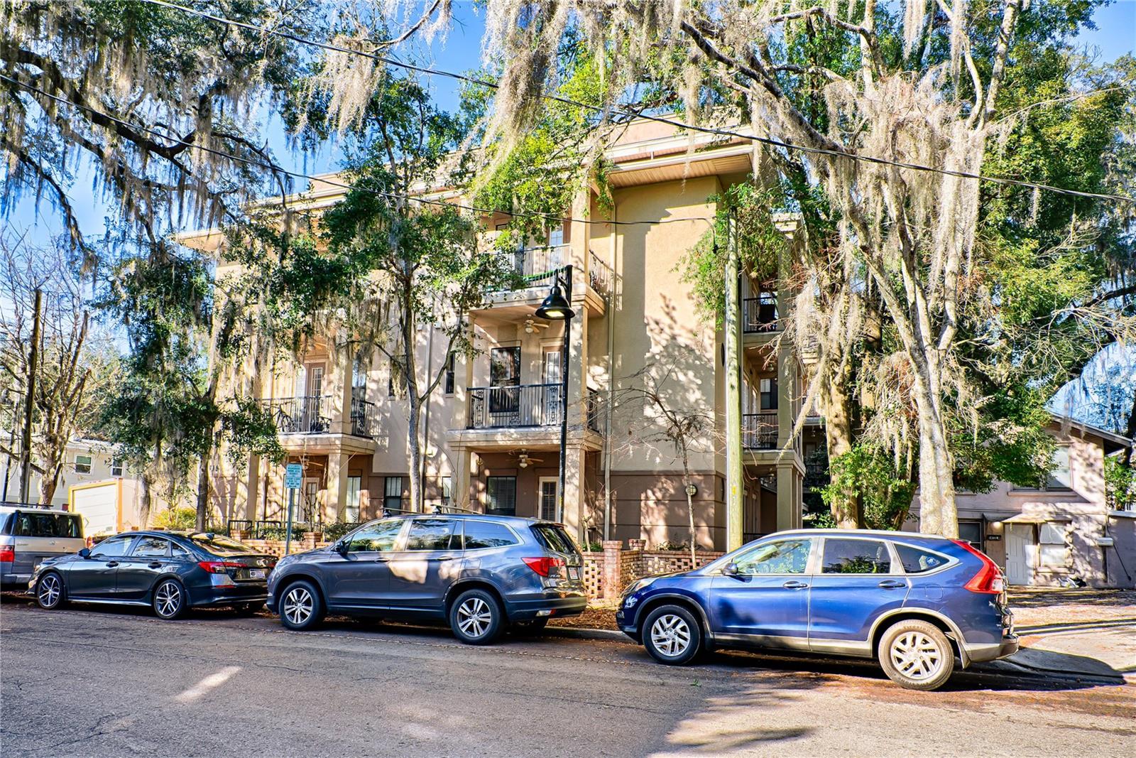 1418 NW 3RD AVE #304, GAINESVILLE, FL, 32603