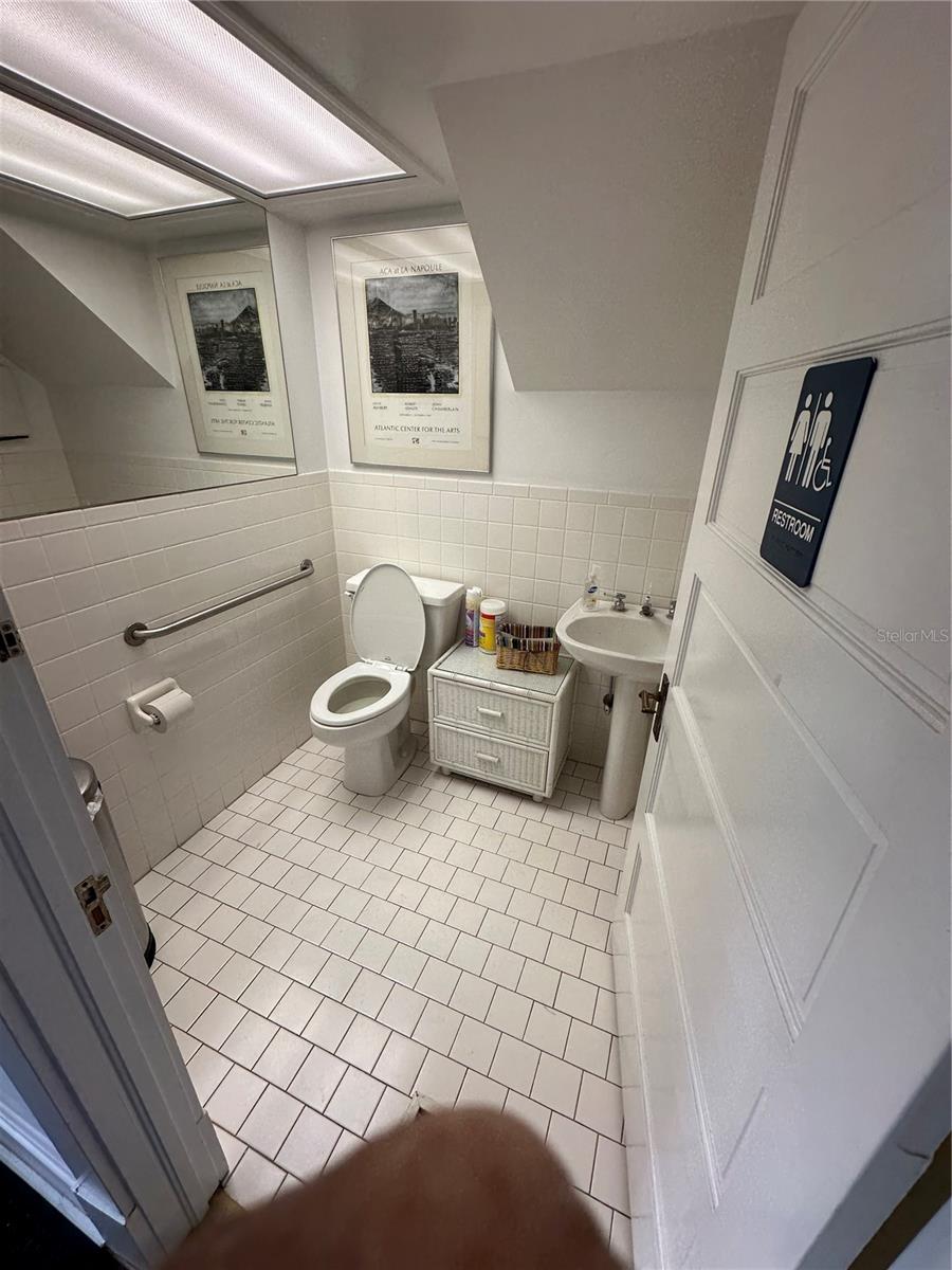 214 S RIVERSIDE DR, NEW SMYRNA BEACH, FL, 32168