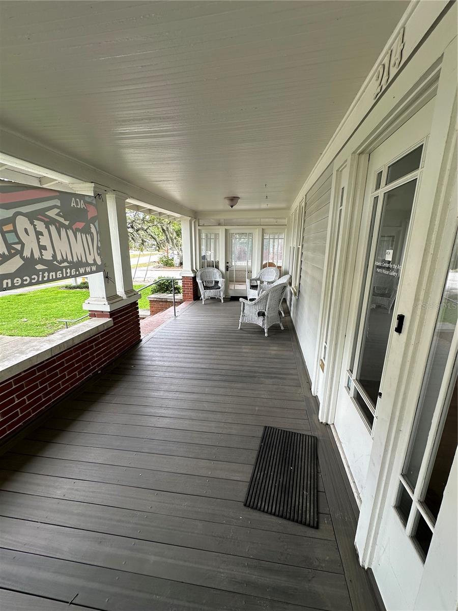 214 S RIVERSIDE DR, NEW SMYRNA BEACH, FL, 32168