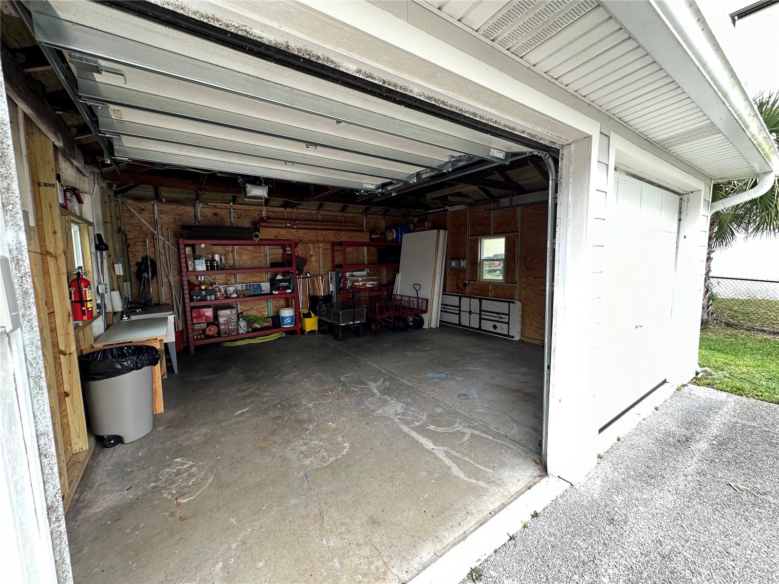 214 S RIVERSIDE DR, NEW SMYRNA BEACH, FL, 32168