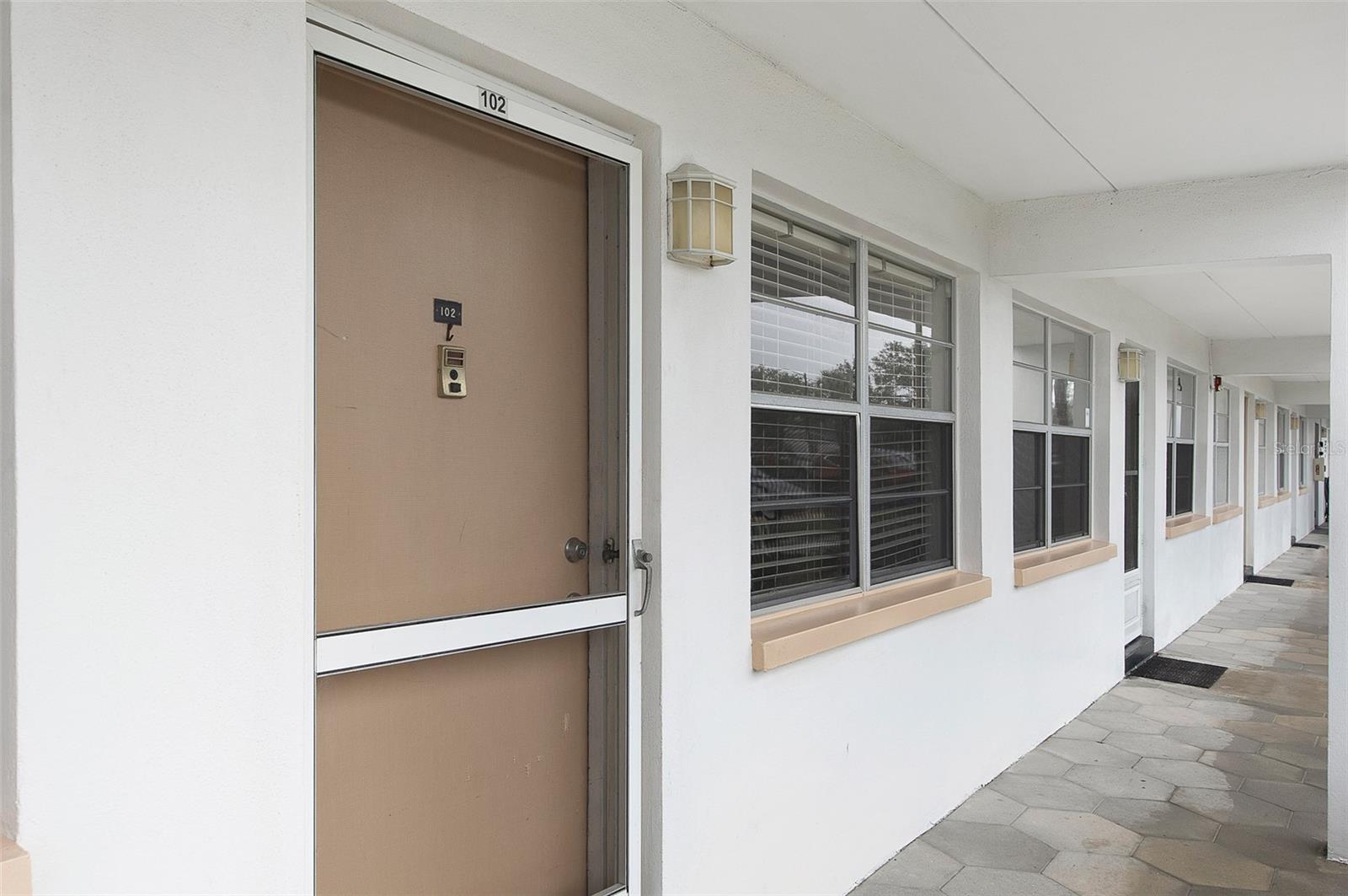 1000 79TH AVE N #102, ST PETERSBURG, FL, 33702