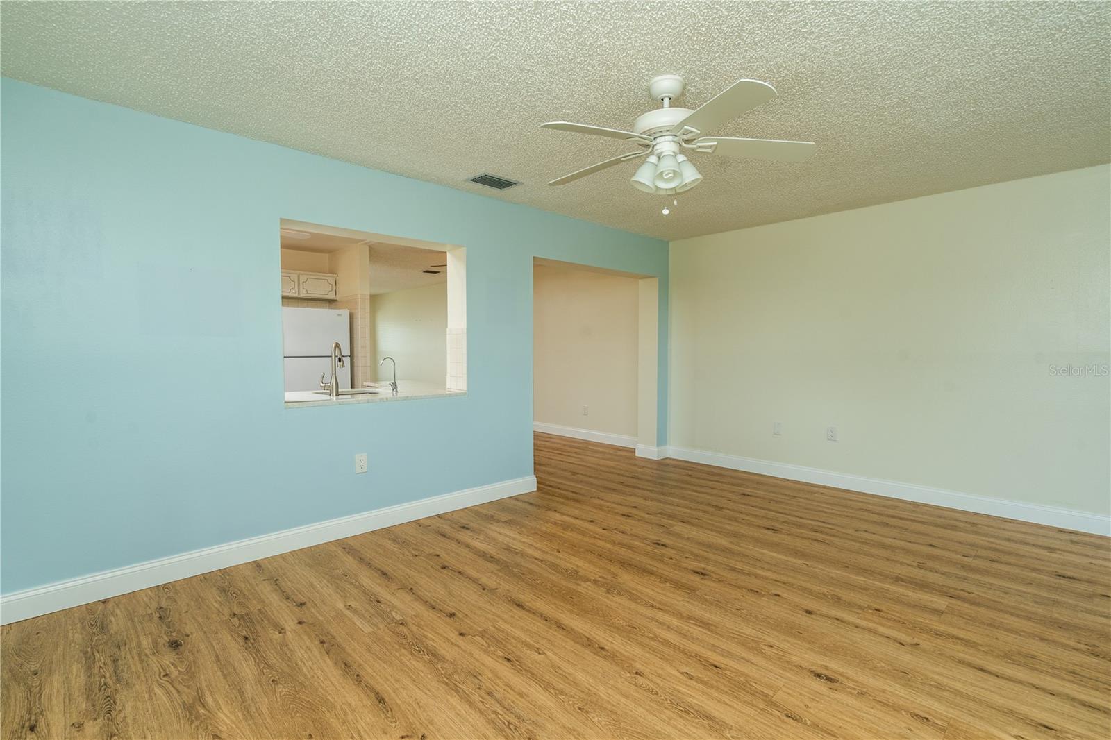 9205 40TH WAY N #5, PINELLAS PARK, FL, 33782