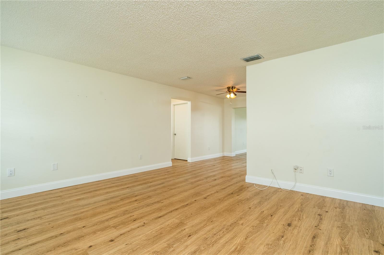 9205 40TH WAY N #5, PINELLAS PARK, FL, 33782