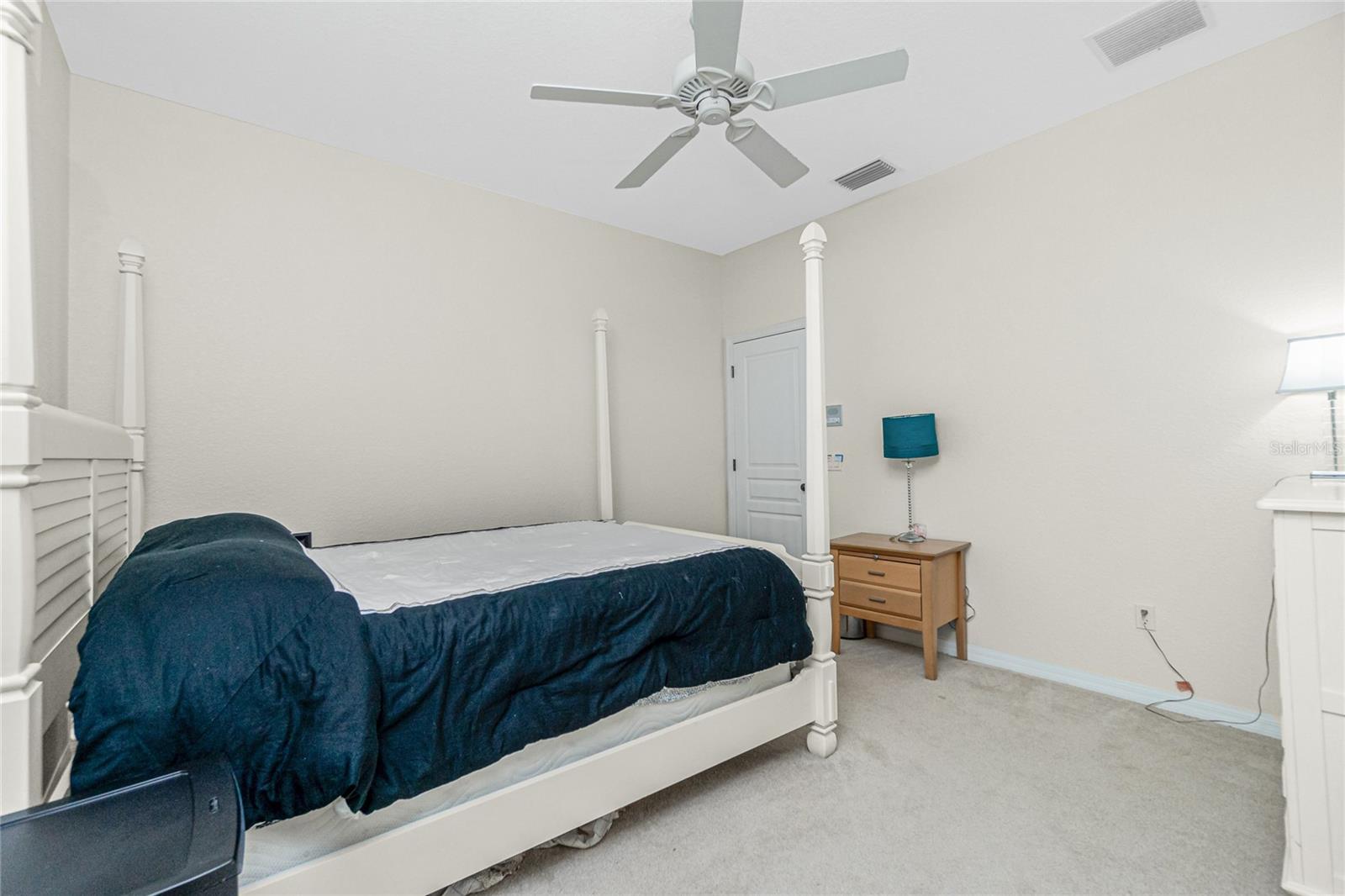 437 LOVELAND BLVD, PORT CHARLOTTE, FL, 33954