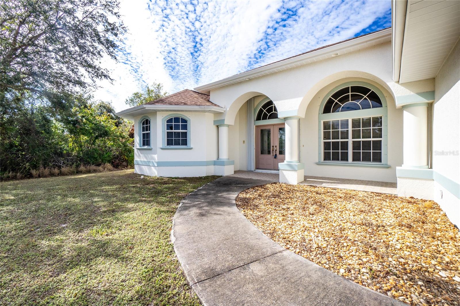 437 LOVELAND BLVD, PORT CHARLOTTE, FL, 33954