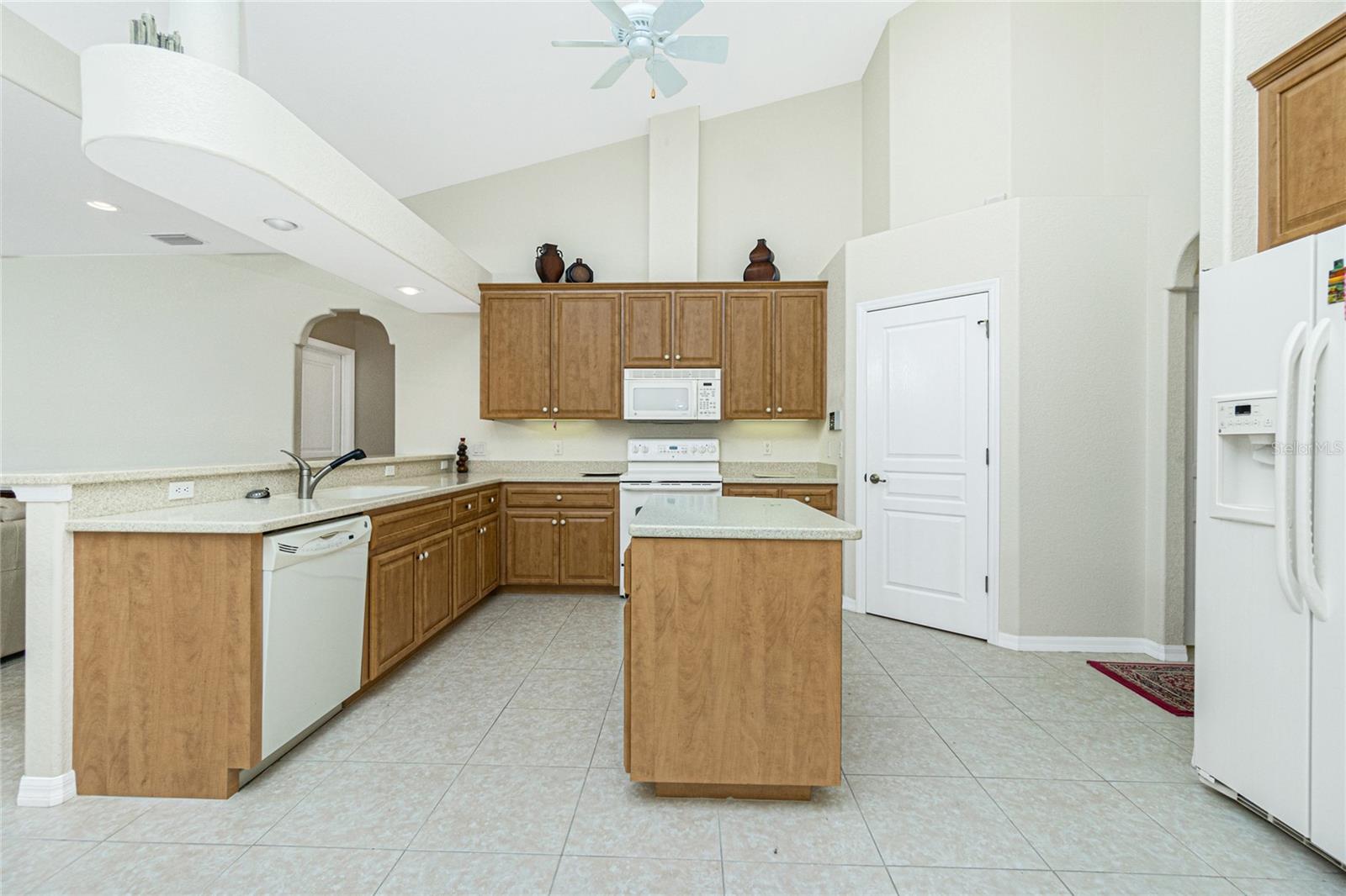 437 LOVELAND BLVD, PORT CHARLOTTE, FL, 33954