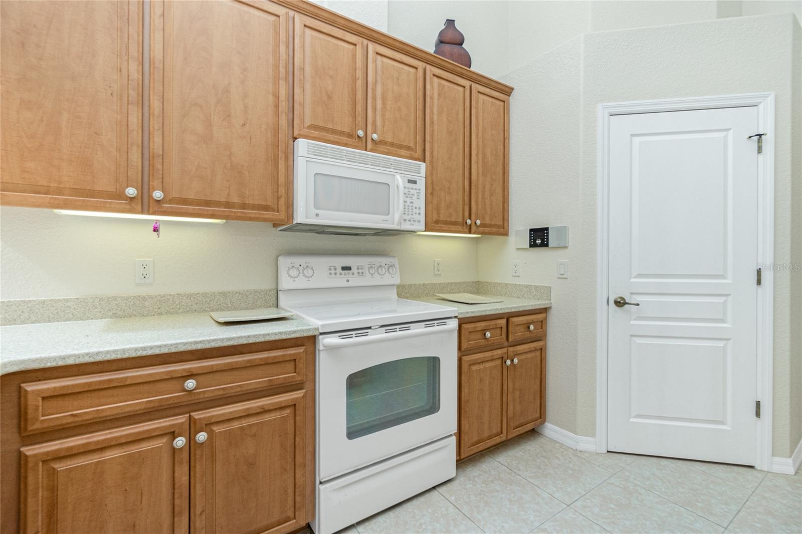 437 LOVELAND BLVD, PORT CHARLOTTE, FL, 33954