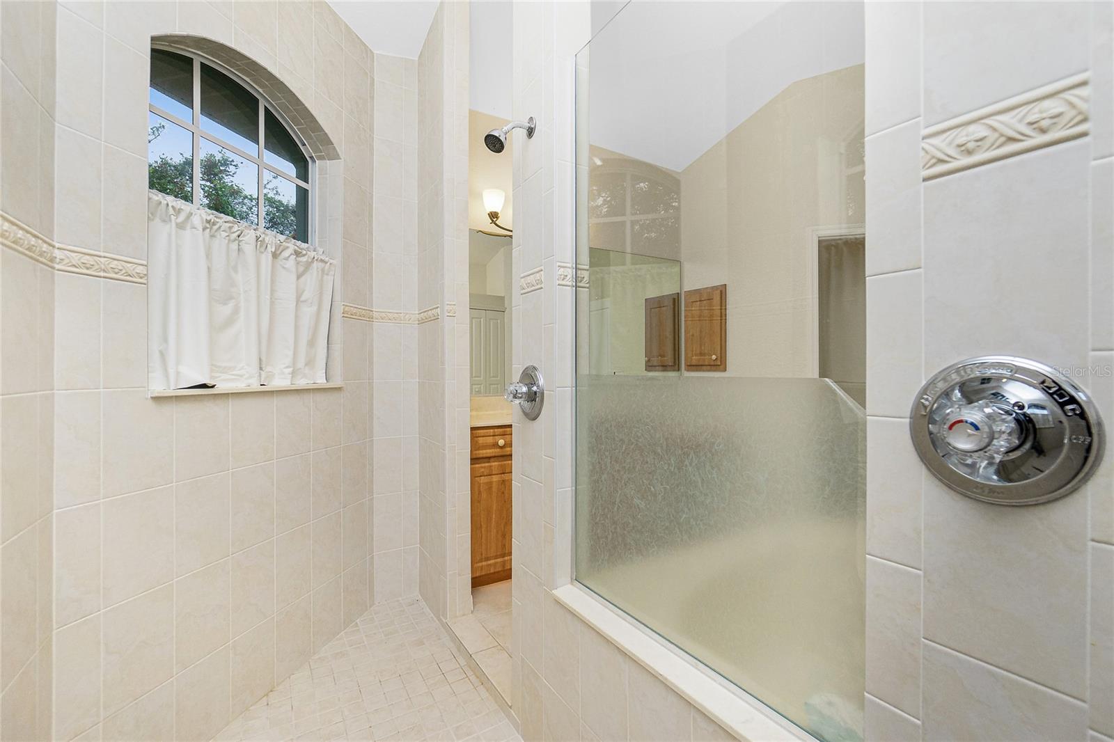 437 LOVELAND BLVD, PORT CHARLOTTE, FL, 33954