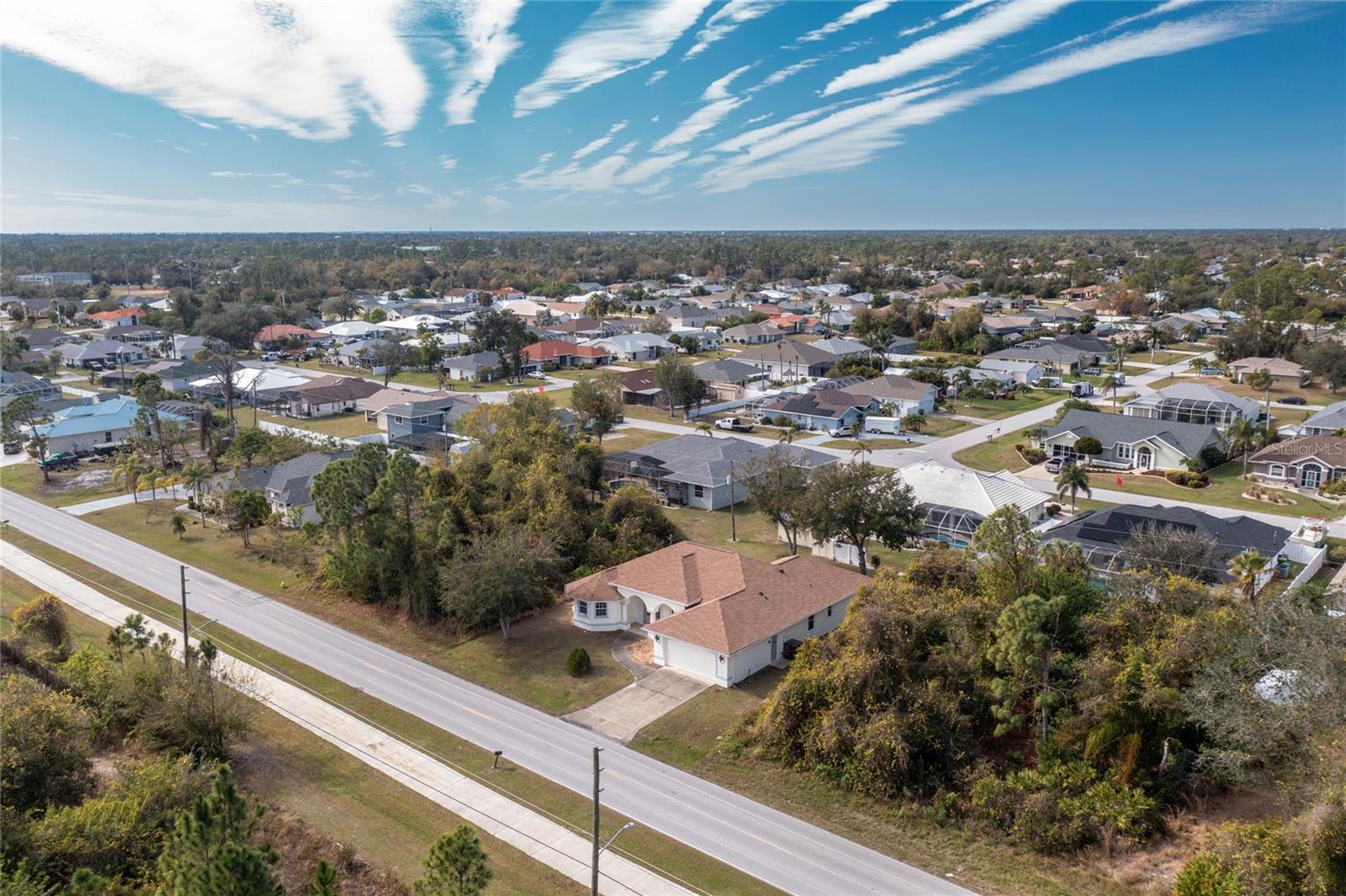 437 LOVELAND BLVD, PORT CHARLOTTE, FL, 33954