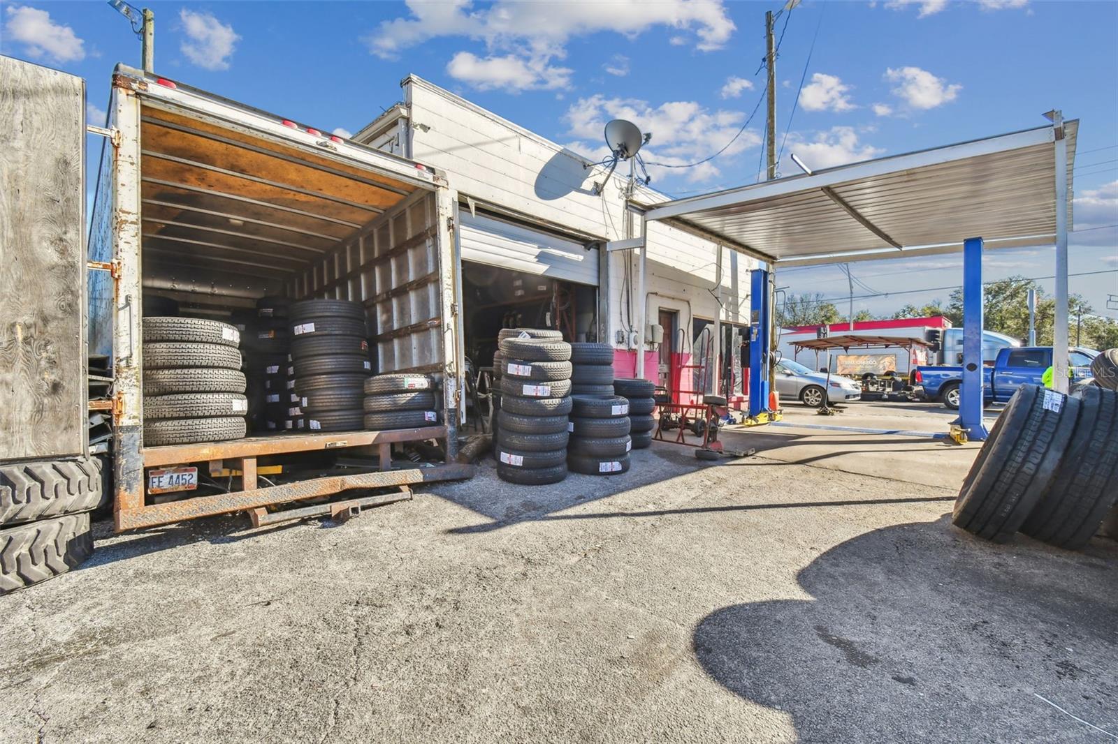 5008-5112 W 92 HWY, PLANT CITY, FL, 33566