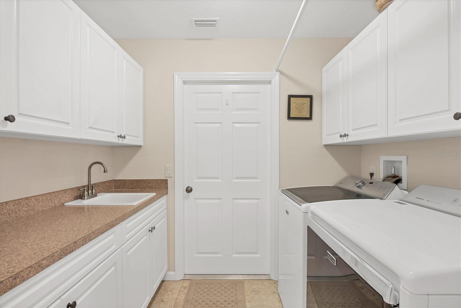 67 PINE VALLEY CT, ROTONDA WEST, FL, 33947