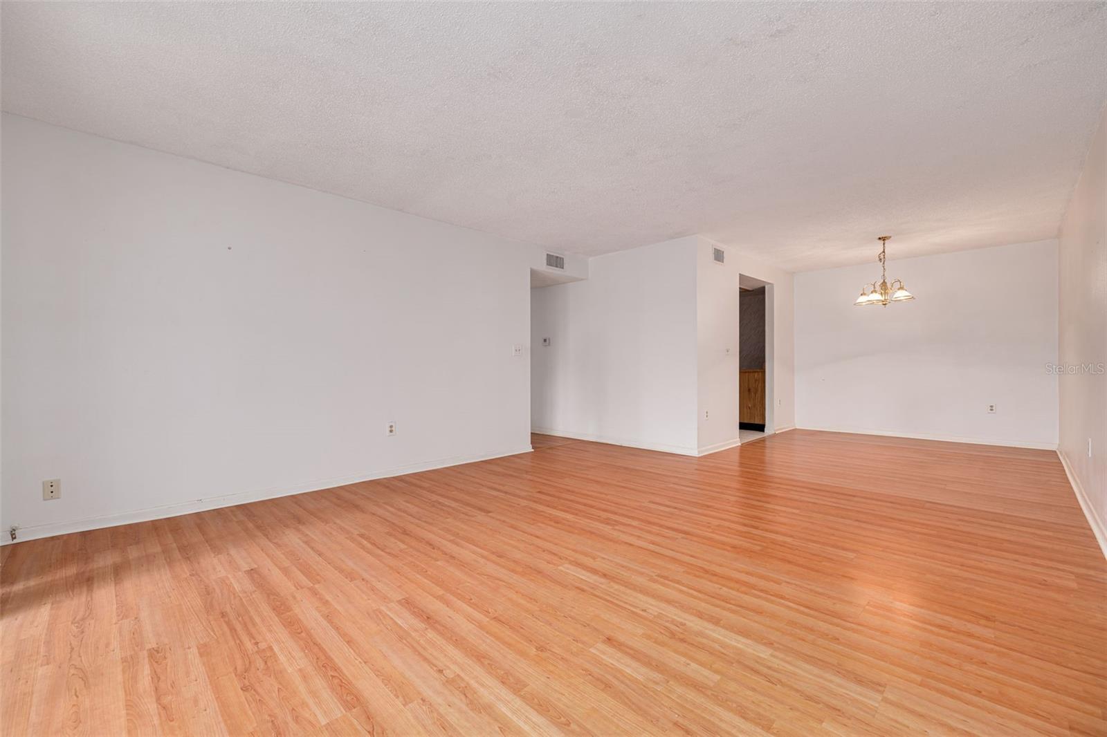 2971 ESTANCIA BLVD #326, CLEARWATER, FL, 33761