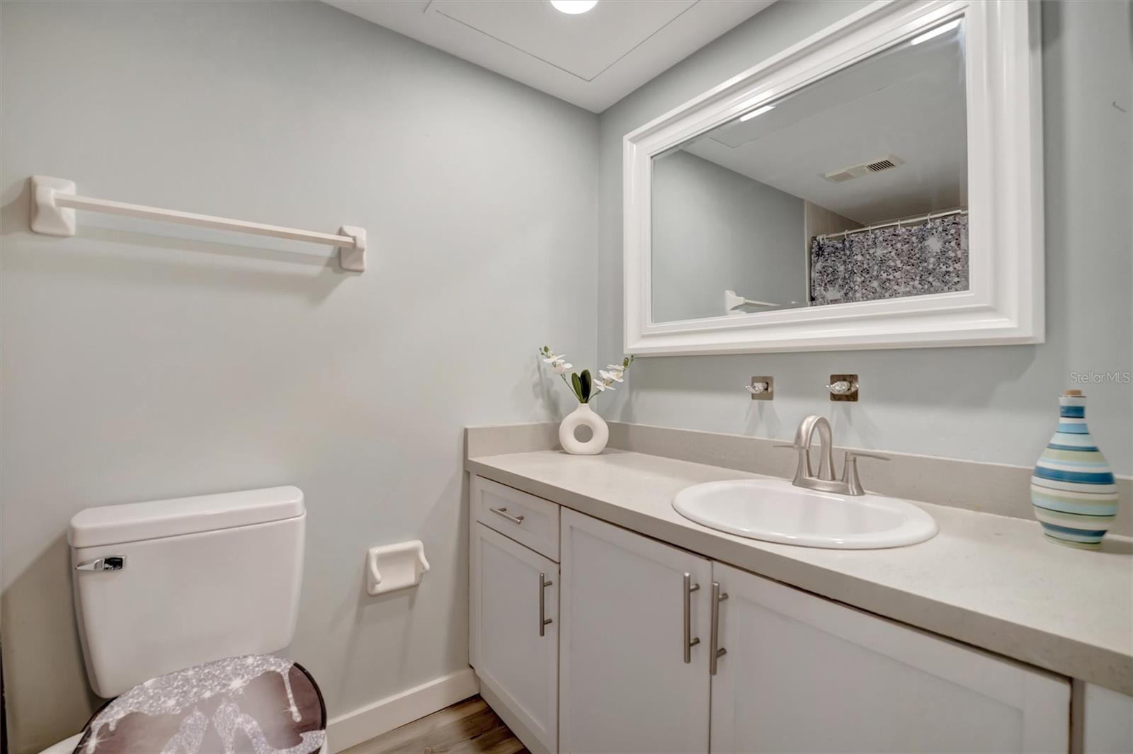 435 30TH AVE W #D309, BRADENTON, FL, 34205