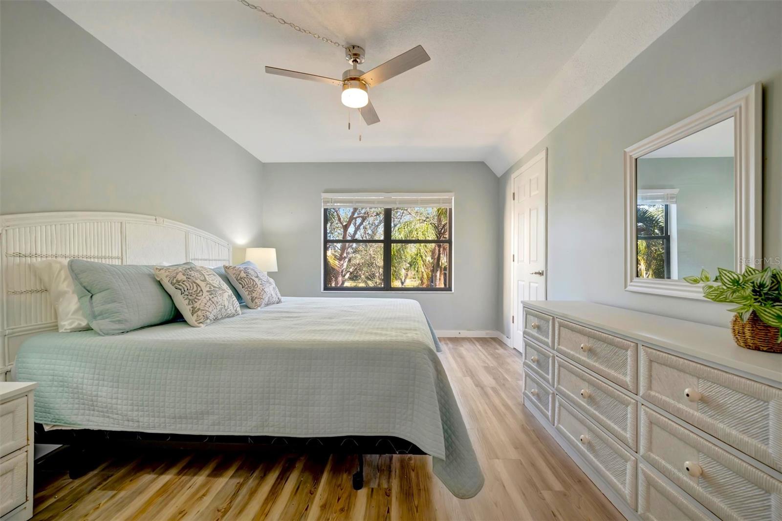 435 30TH AVE W #D309, BRADENTON, FL, 34205
