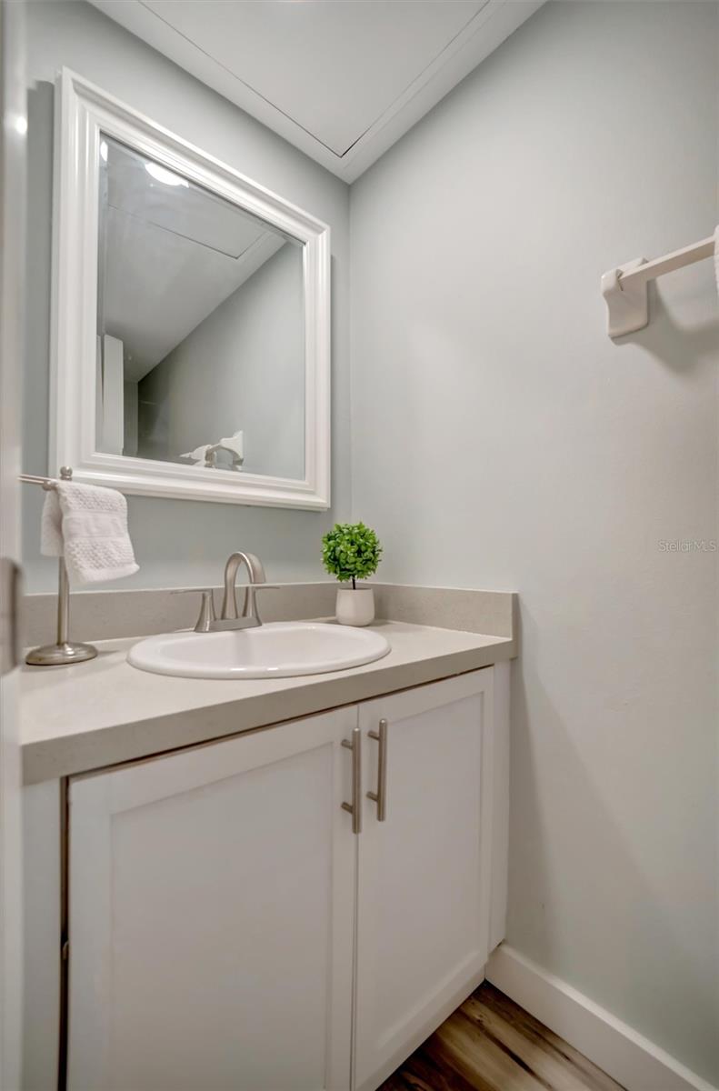 435 30TH AVE W #D309, BRADENTON, FL, 34205