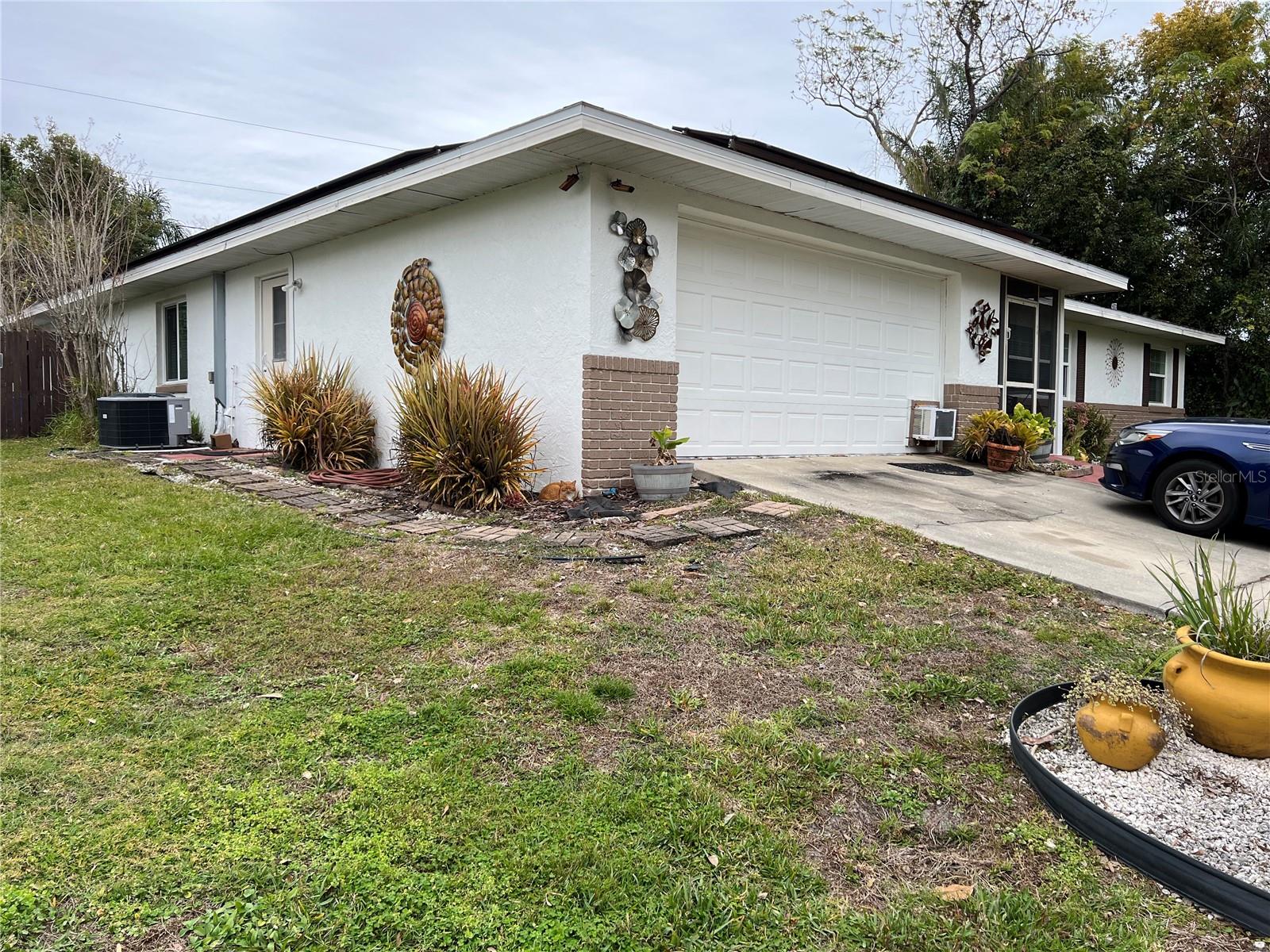 2346 GREENBRIER ST, DELTONA, FL, 32738