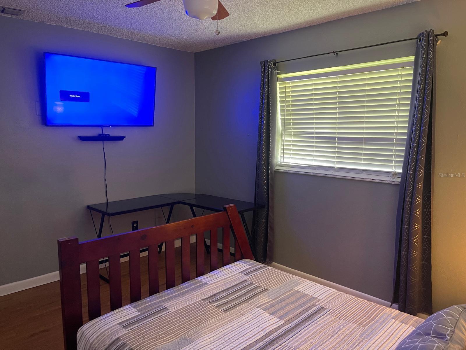 2346 GREENBRIER ST, DELTONA, FL, 32738