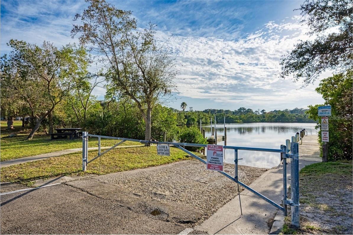 5922 DAVID BLVD, PORT CHARLOTTE, FL, 33981