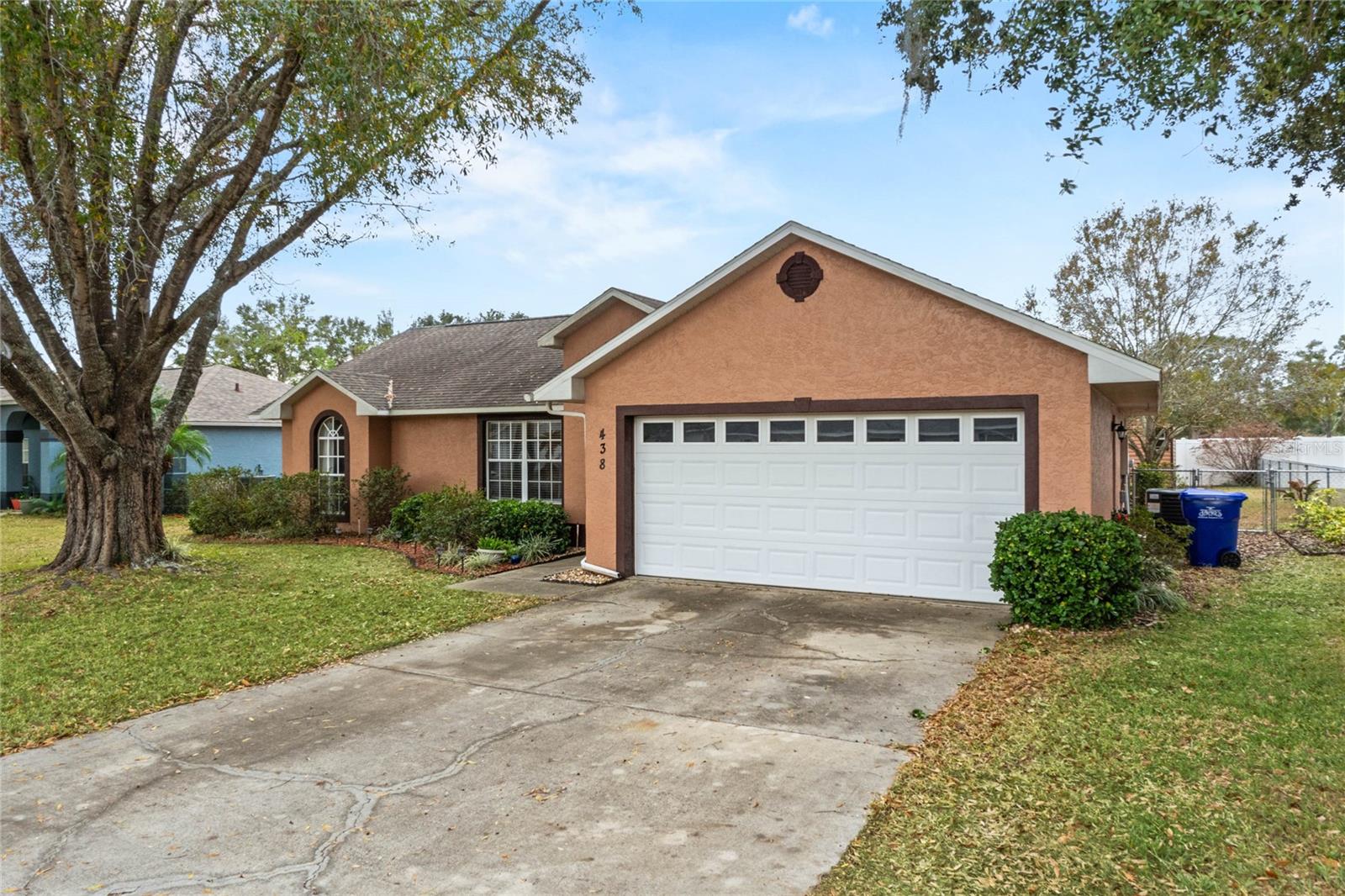 438 WOODVIEW DR, TAVARES, FL, 32778
