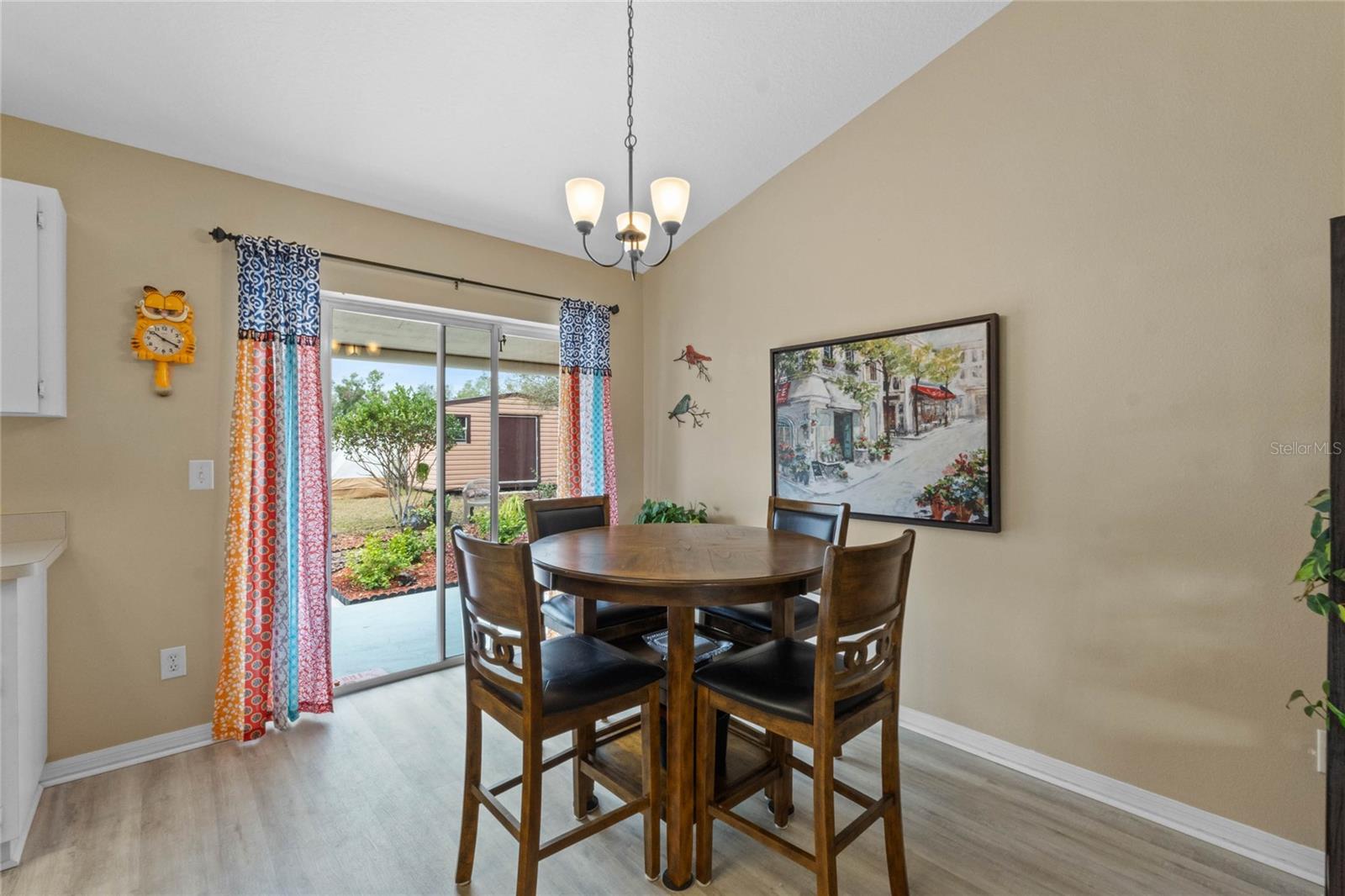 438 WOODVIEW DR, TAVARES, FL, 32778