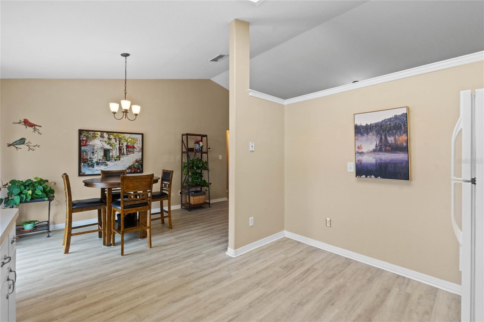 438 WOODVIEW DR, TAVARES, FL, 32778