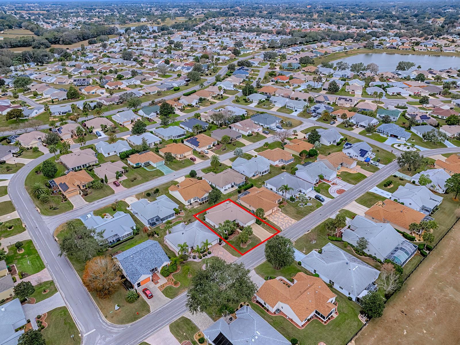 1218 AUGUSTINE DR, THE VILLAGES, FL, 32159