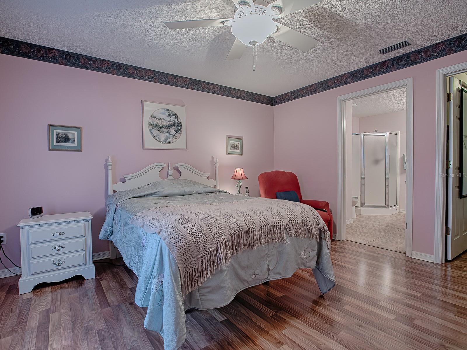 1218 AUGUSTINE DR, THE VILLAGES, FL, 32159