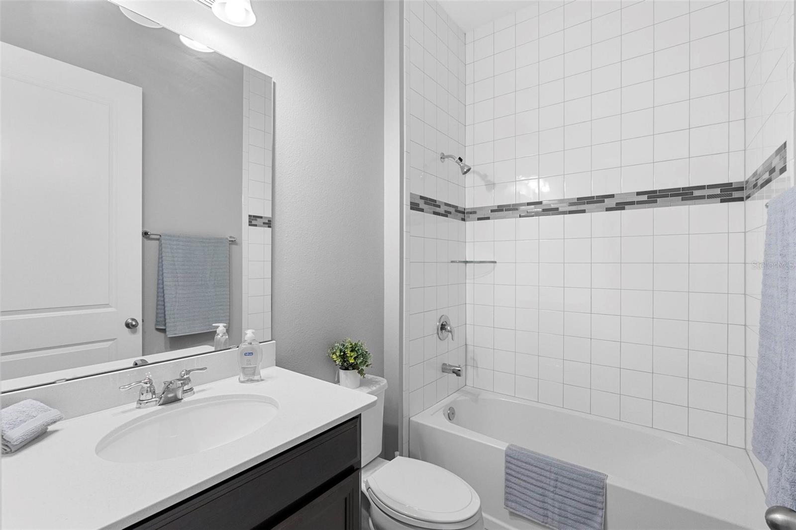 8226 NEMOURS PKWY, ORLANDO, FL, 32827