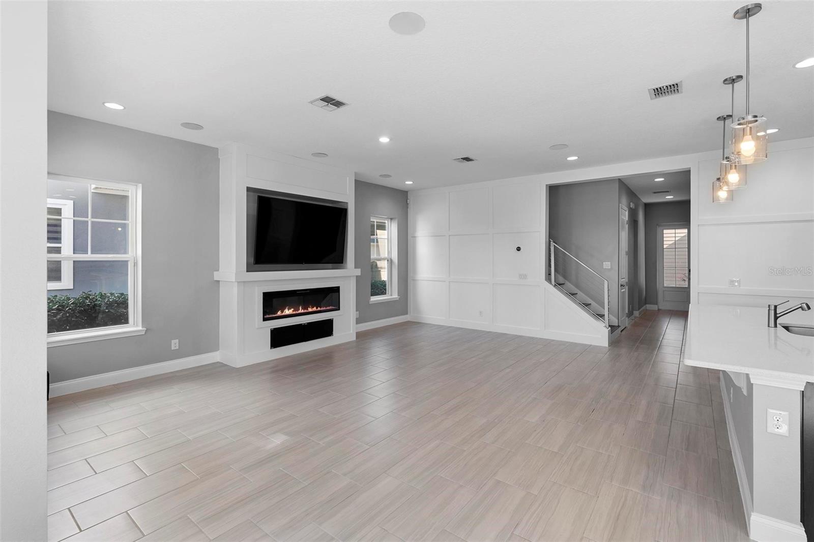 8226 NEMOURS PKWY, ORLANDO, FL, 32827