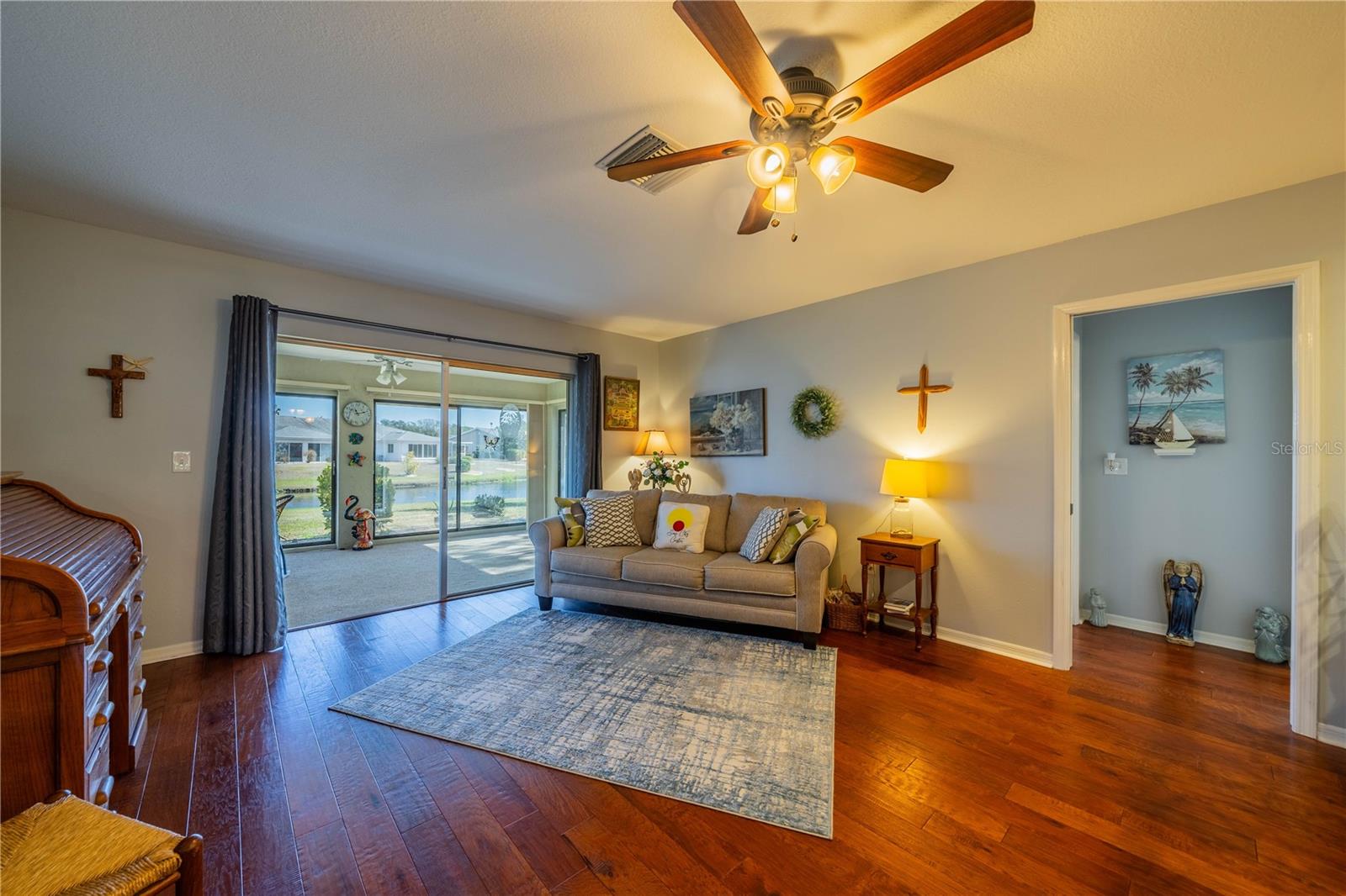 1207 BLUEWATER DR, SUN CITY CENTER, FL, 33573