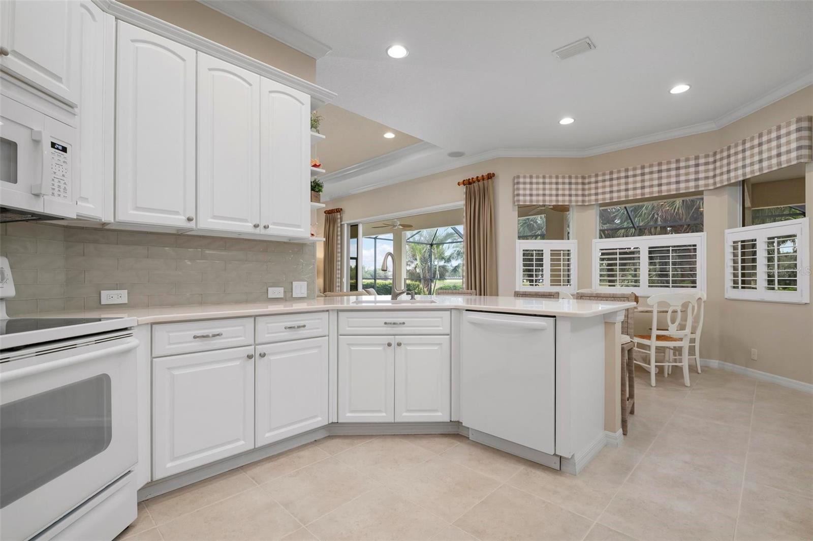 825 ADONIS PL, VENICE, FL, 34292
