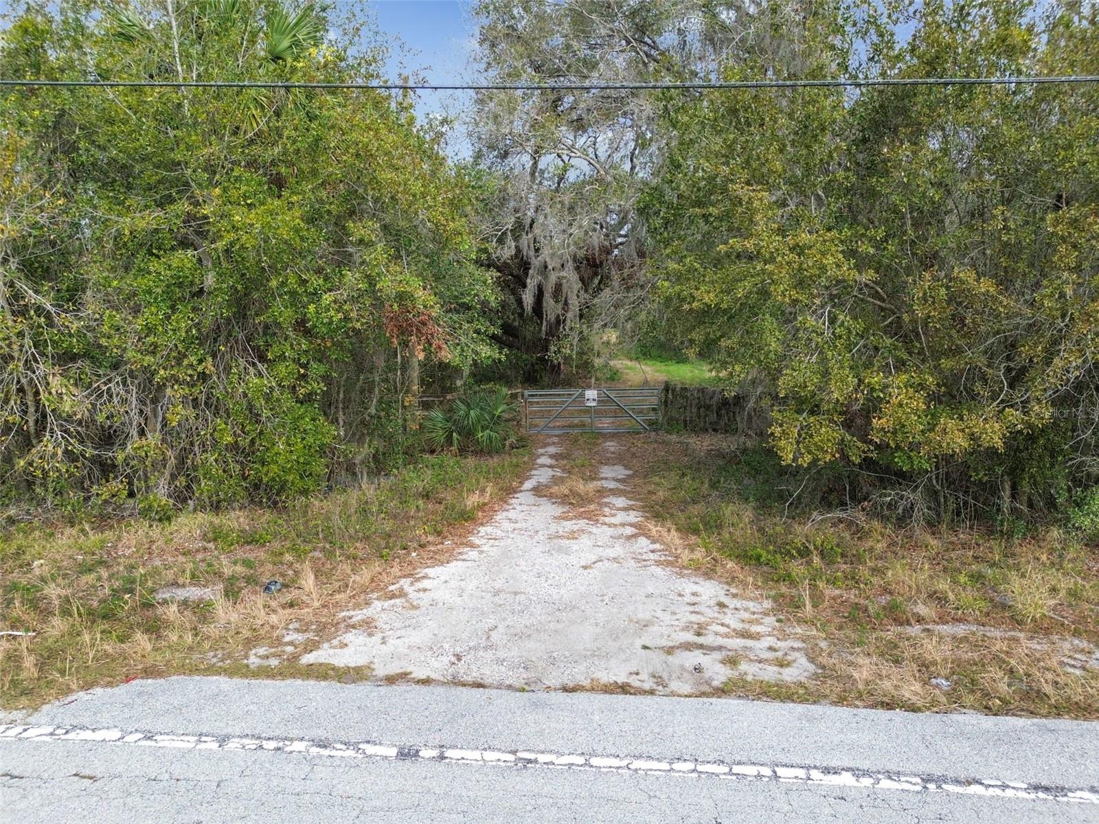6930 MUCK POND RD, SEFFNER, FL, 33584