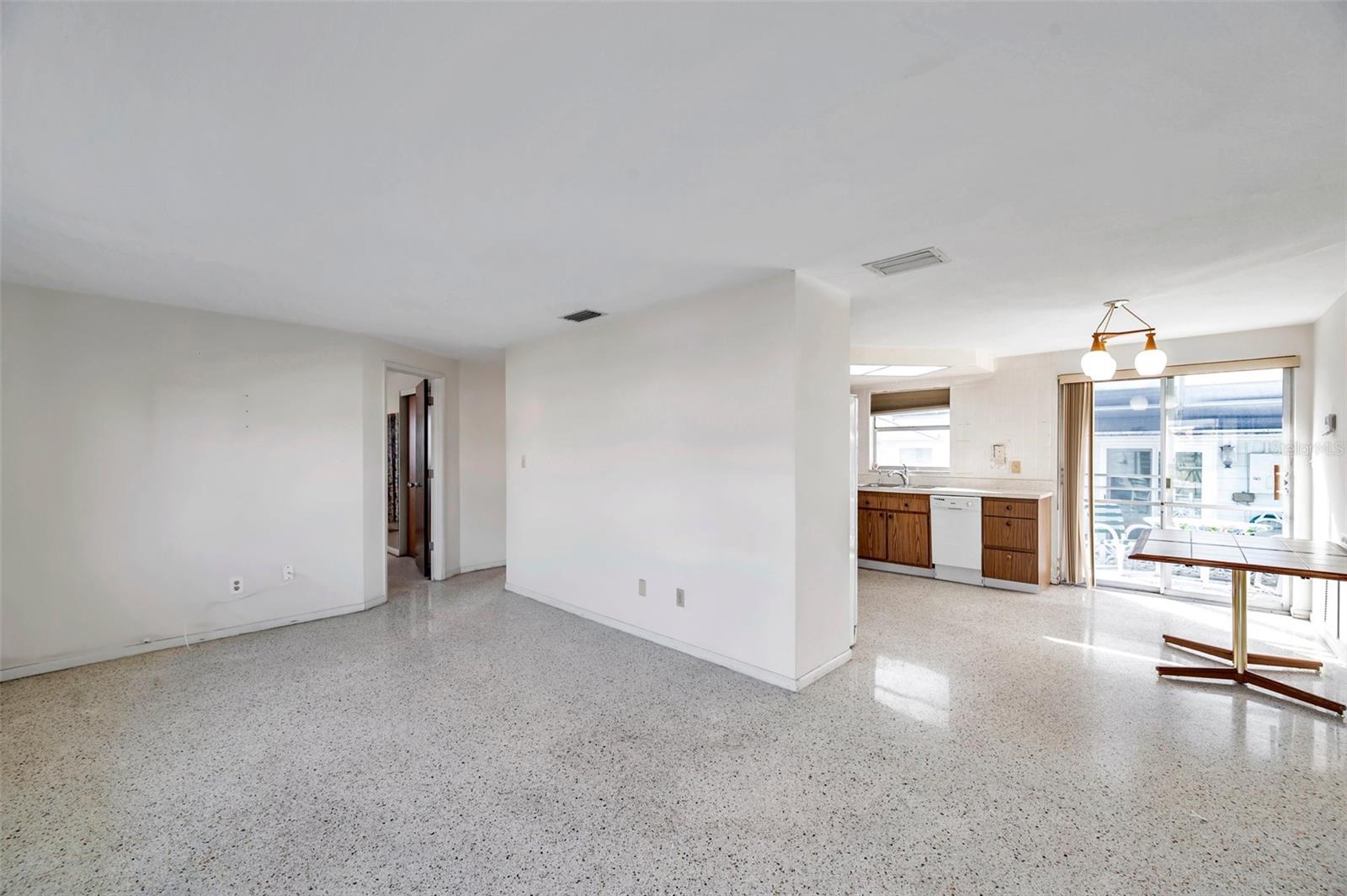 12400 PARK BLVD #118, SEMINOLE, FL, 33772