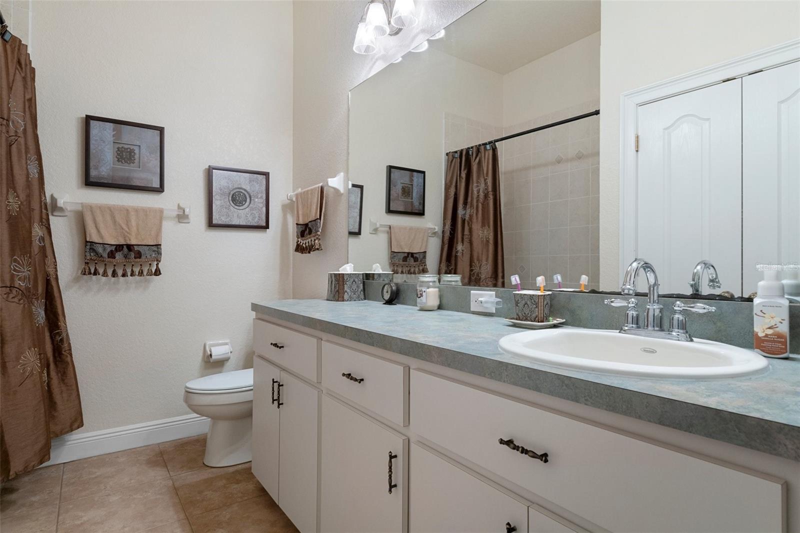 19387 HIDDEN OAKS DR, BROOKSVILLE, FL, 34604