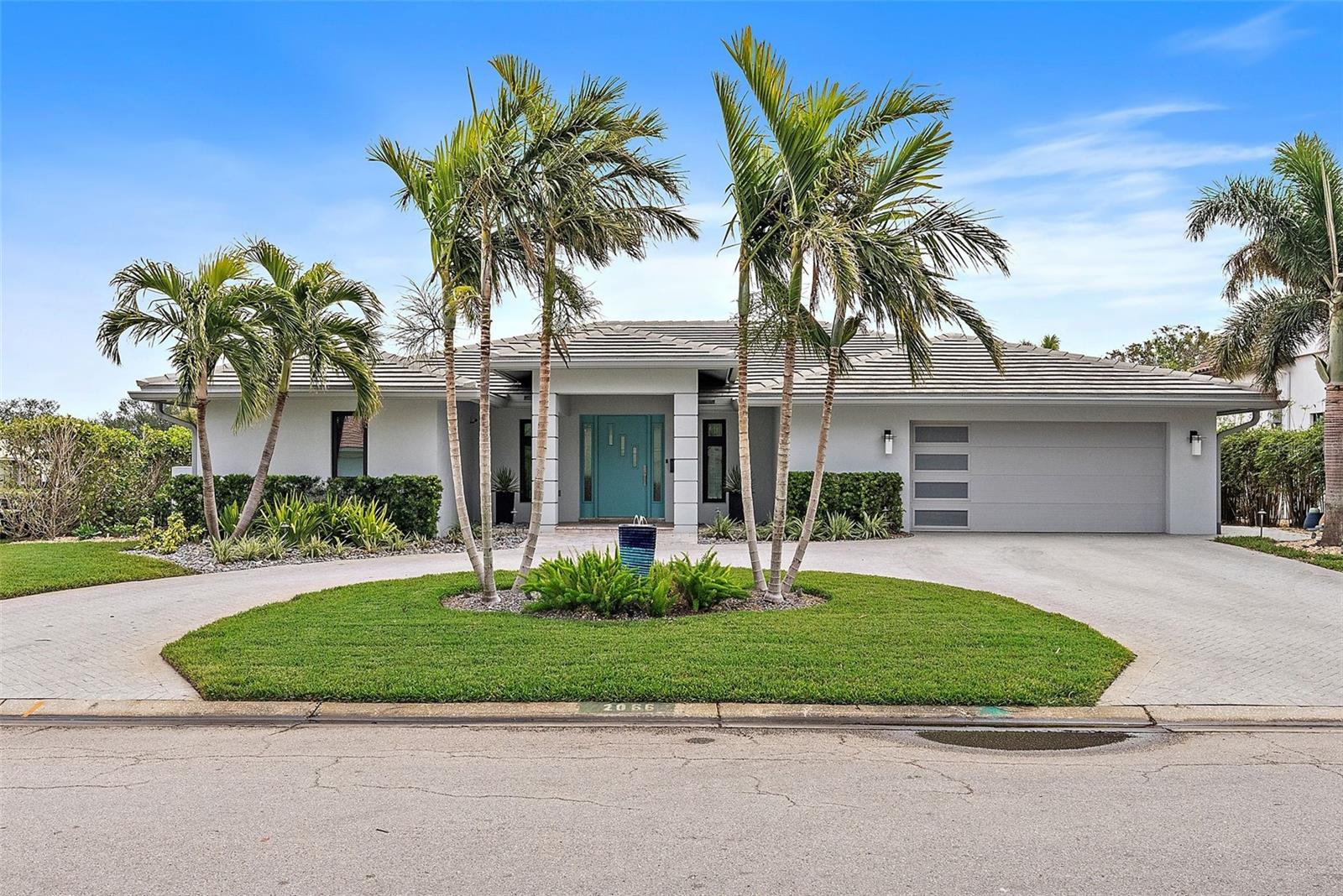 2066 ILLINOIS AVE NE, ST PETERSBURG, FL, 33703