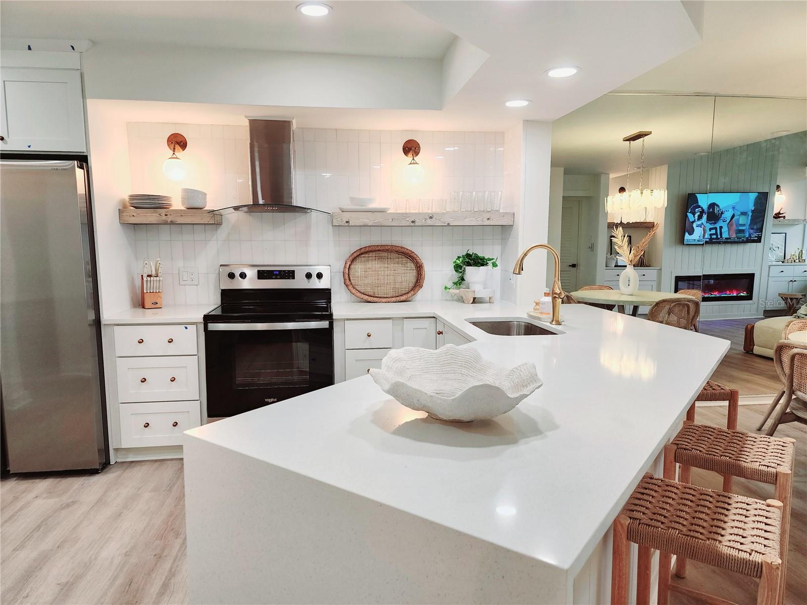 5155 ISLA KEY BLVD S #402, ST PETERSBURG, FL, 33715