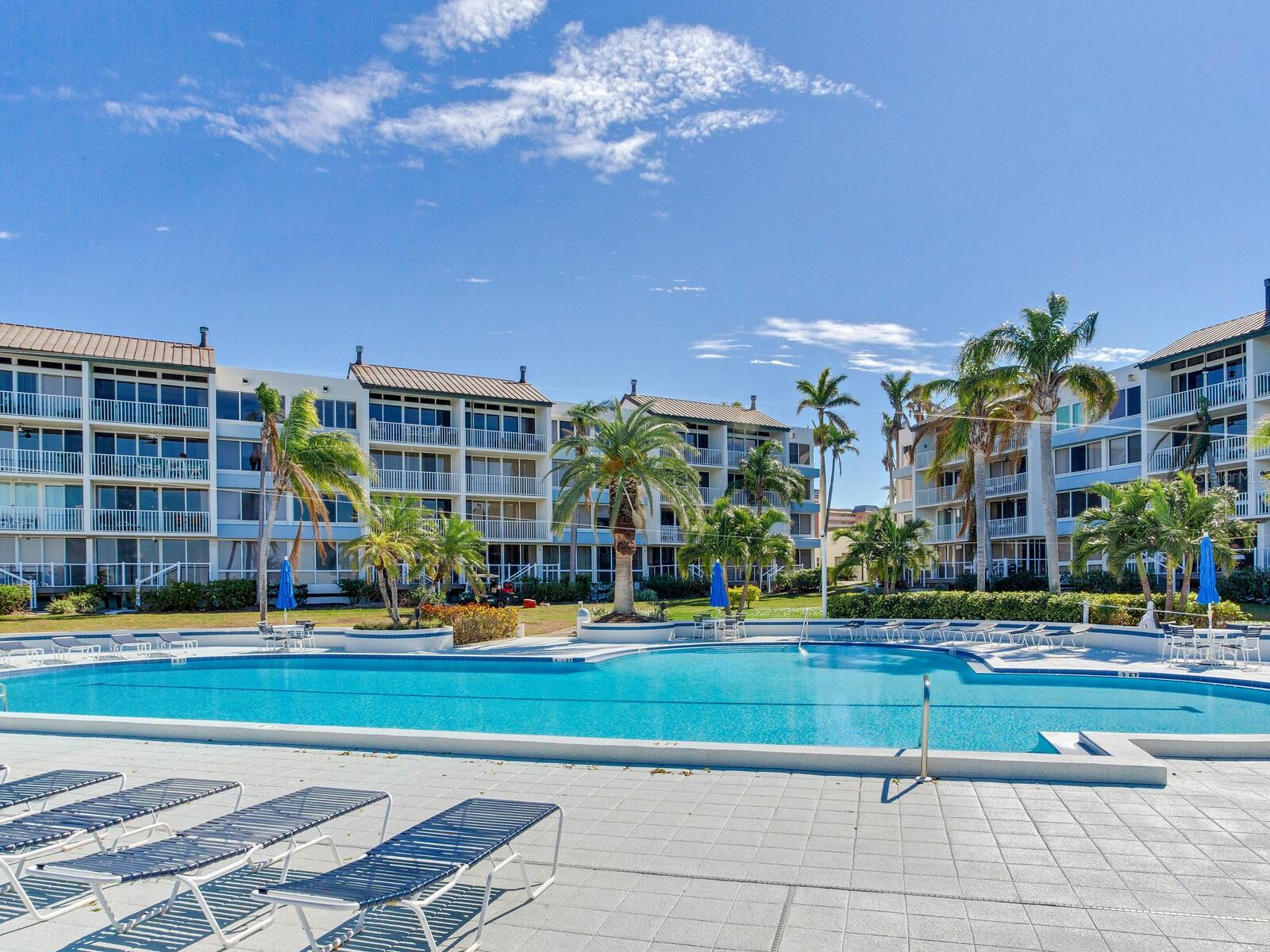 5155 ISLA KEY BLVD S #402, ST PETERSBURG, FL, 33715