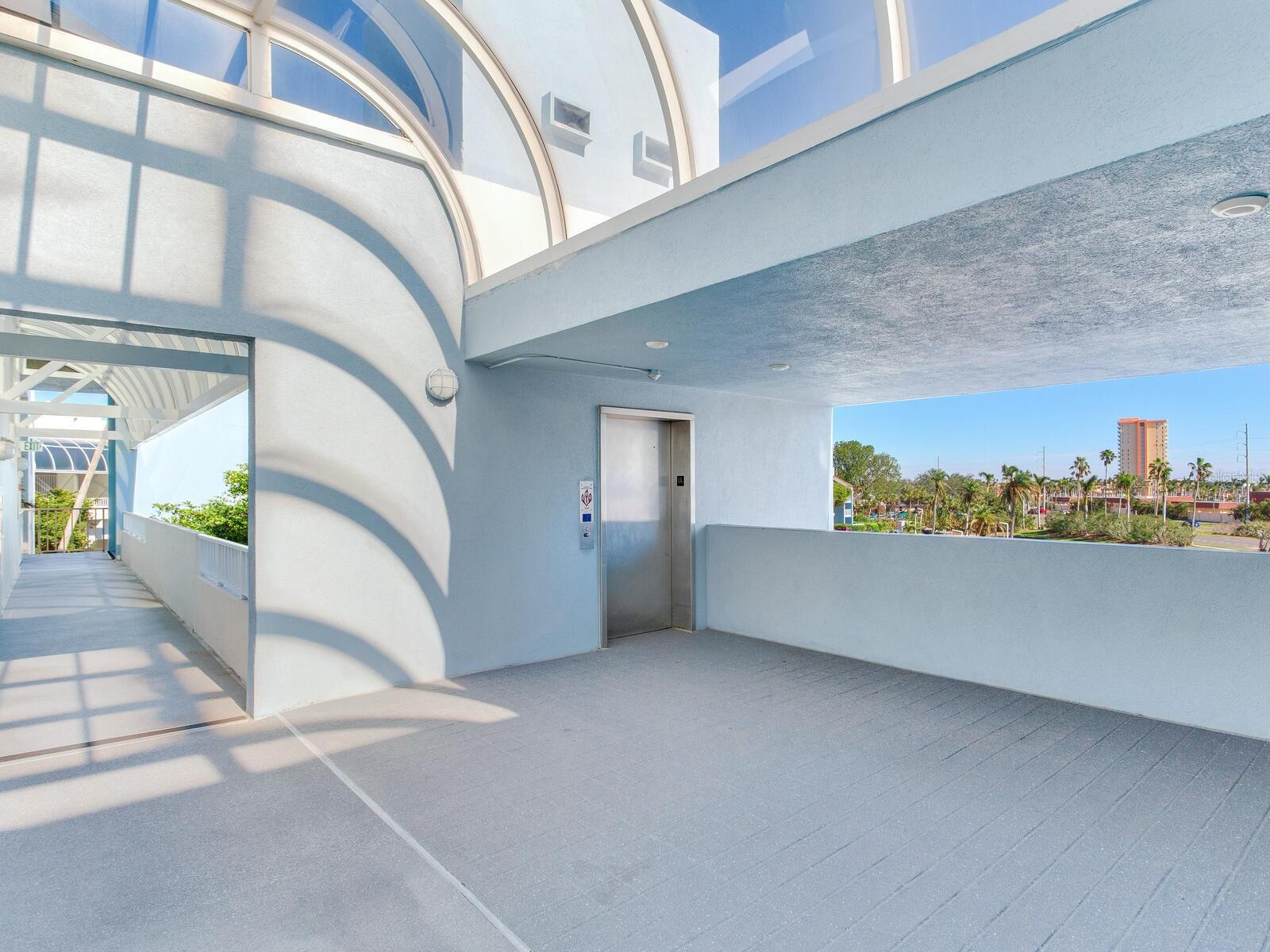 5155 ISLA KEY BLVD S #402, ST PETERSBURG, FL, 33715