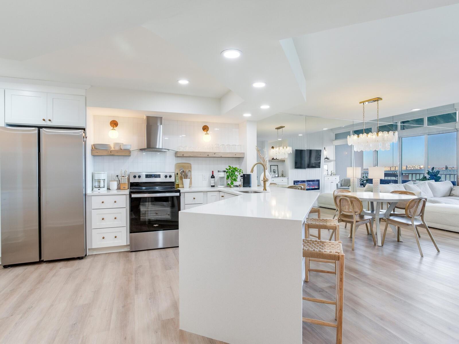 5155 ISLA KEY BLVD S #402, ST PETERSBURG, FL, 33715