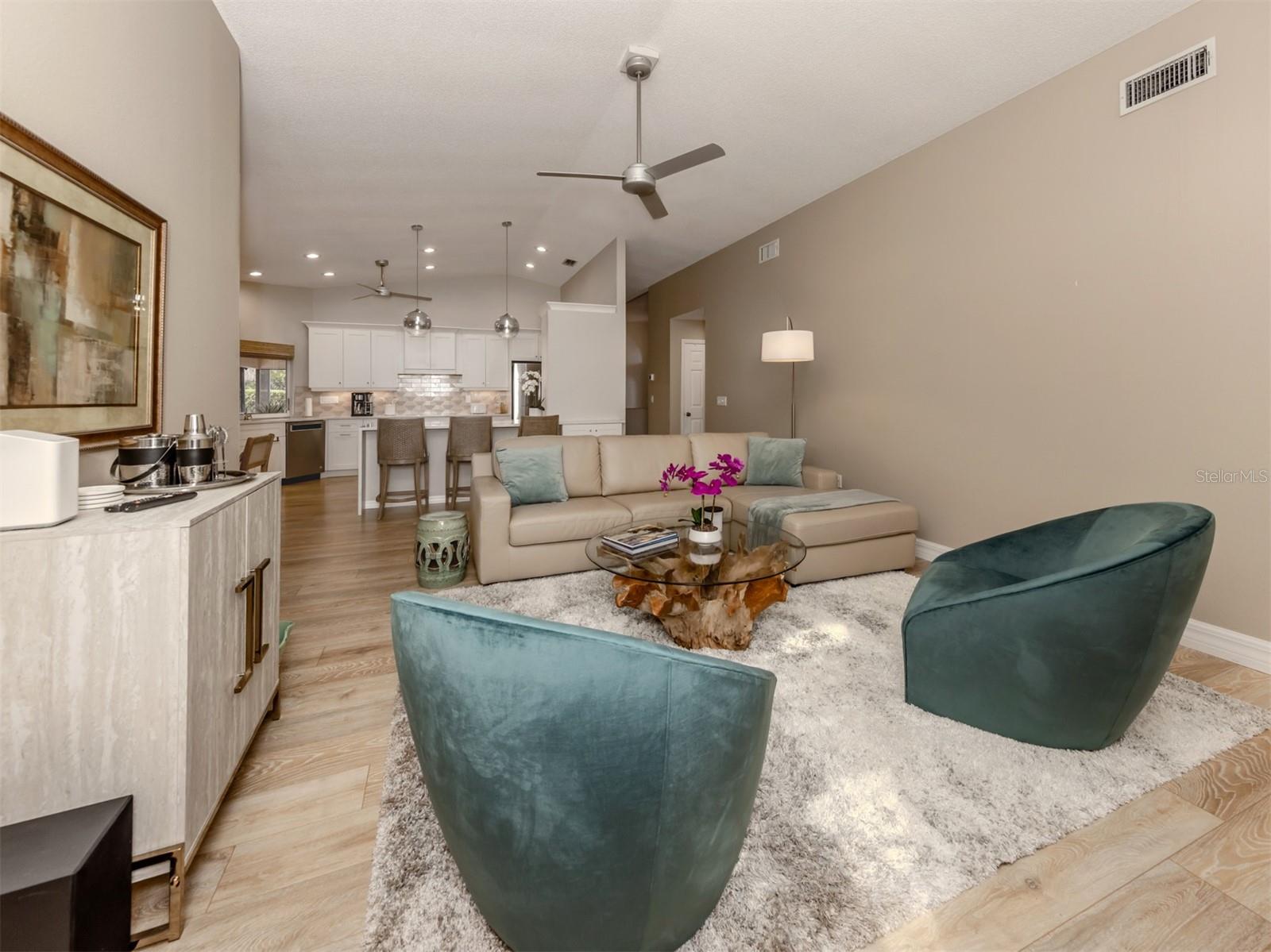 1579 WATERFORD DR, VENICE, FL, 34292