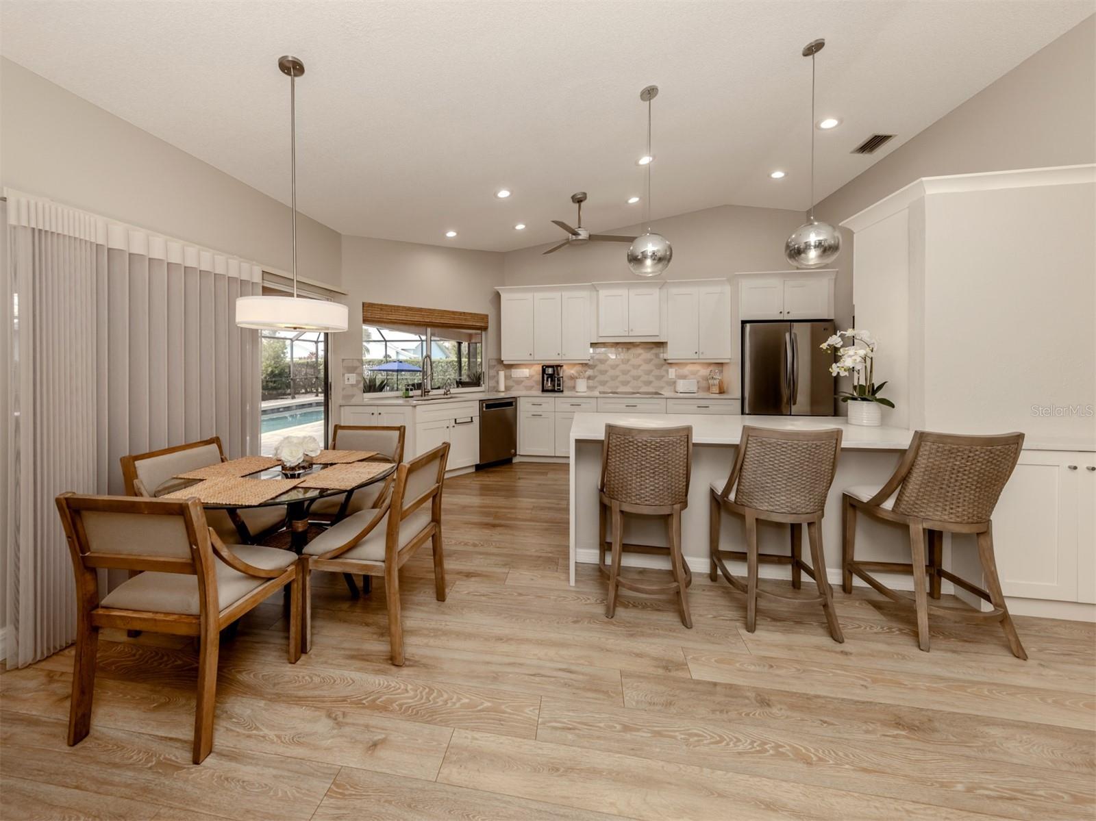 1579 WATERFORD DR, VENICE, FL, 34292