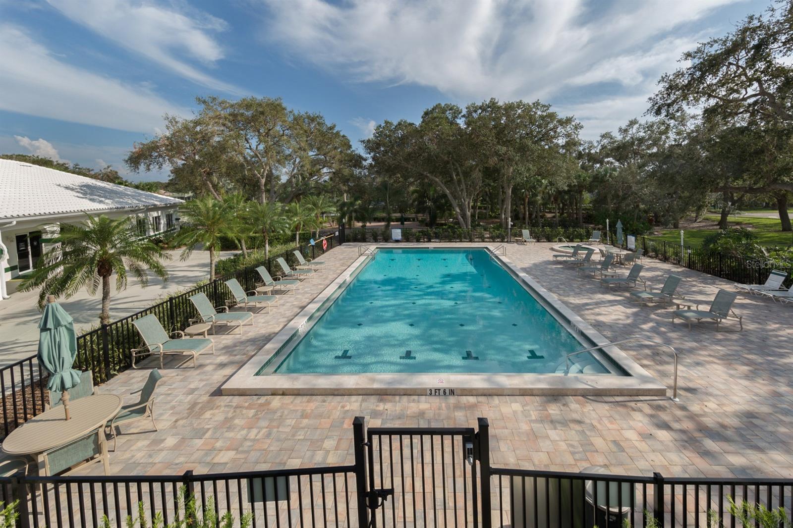 1579 WATERFORD DR, VENICE, FL, 34292
