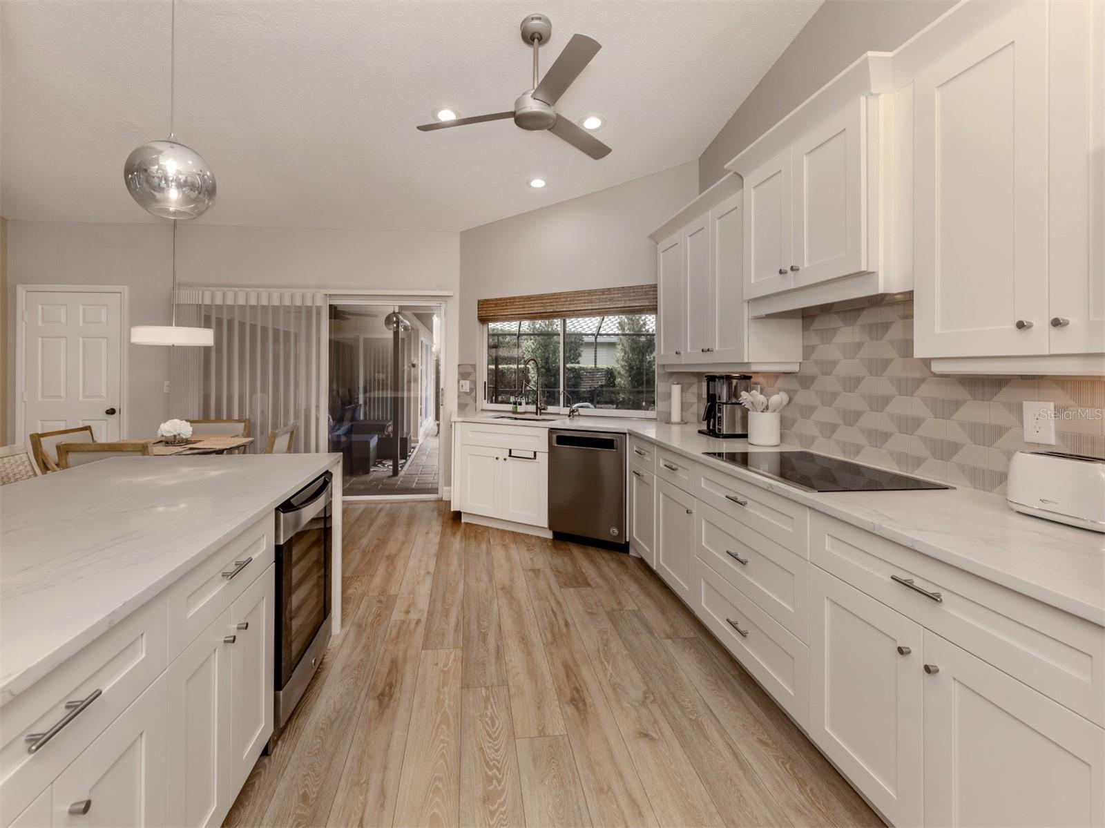 1579 WATERFORD DR, VENICE, FL, 34292