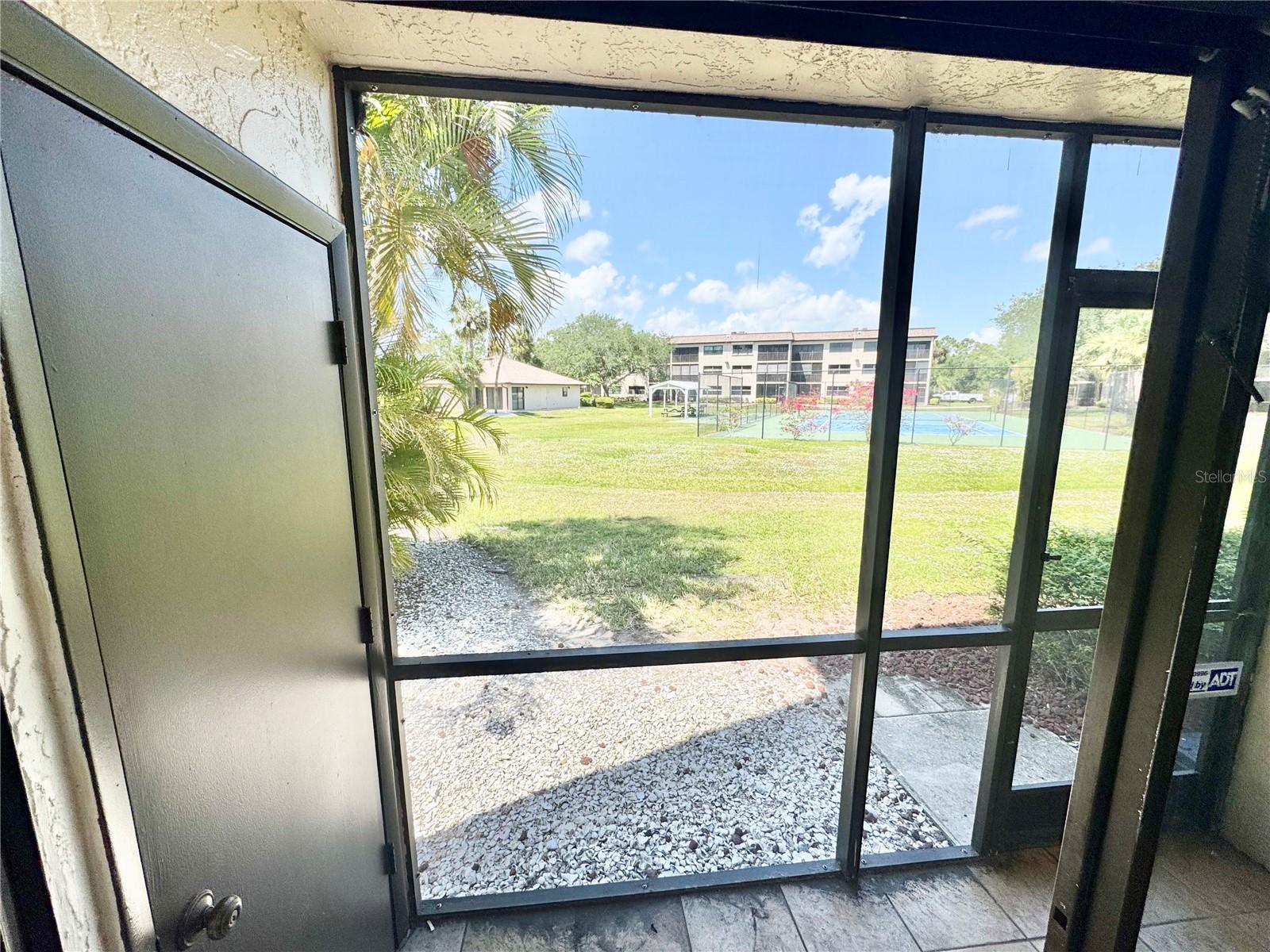 C7503434 Property Photo