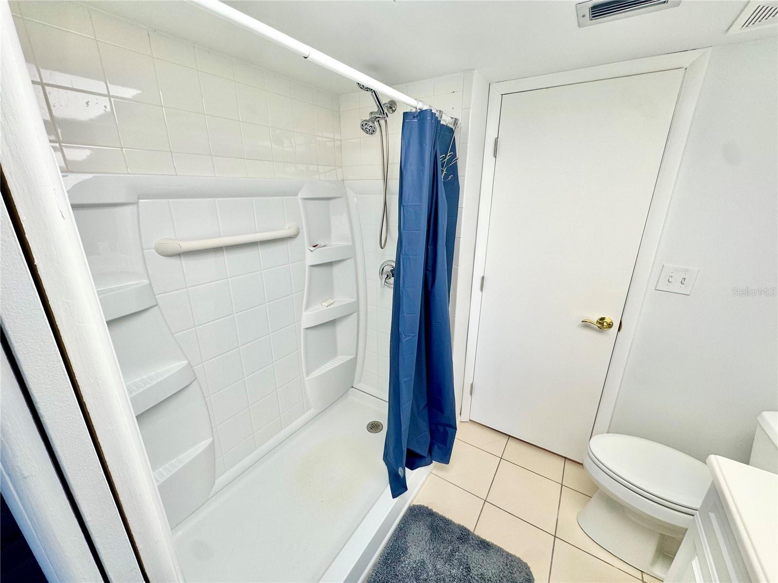 C7503434 Property Photo